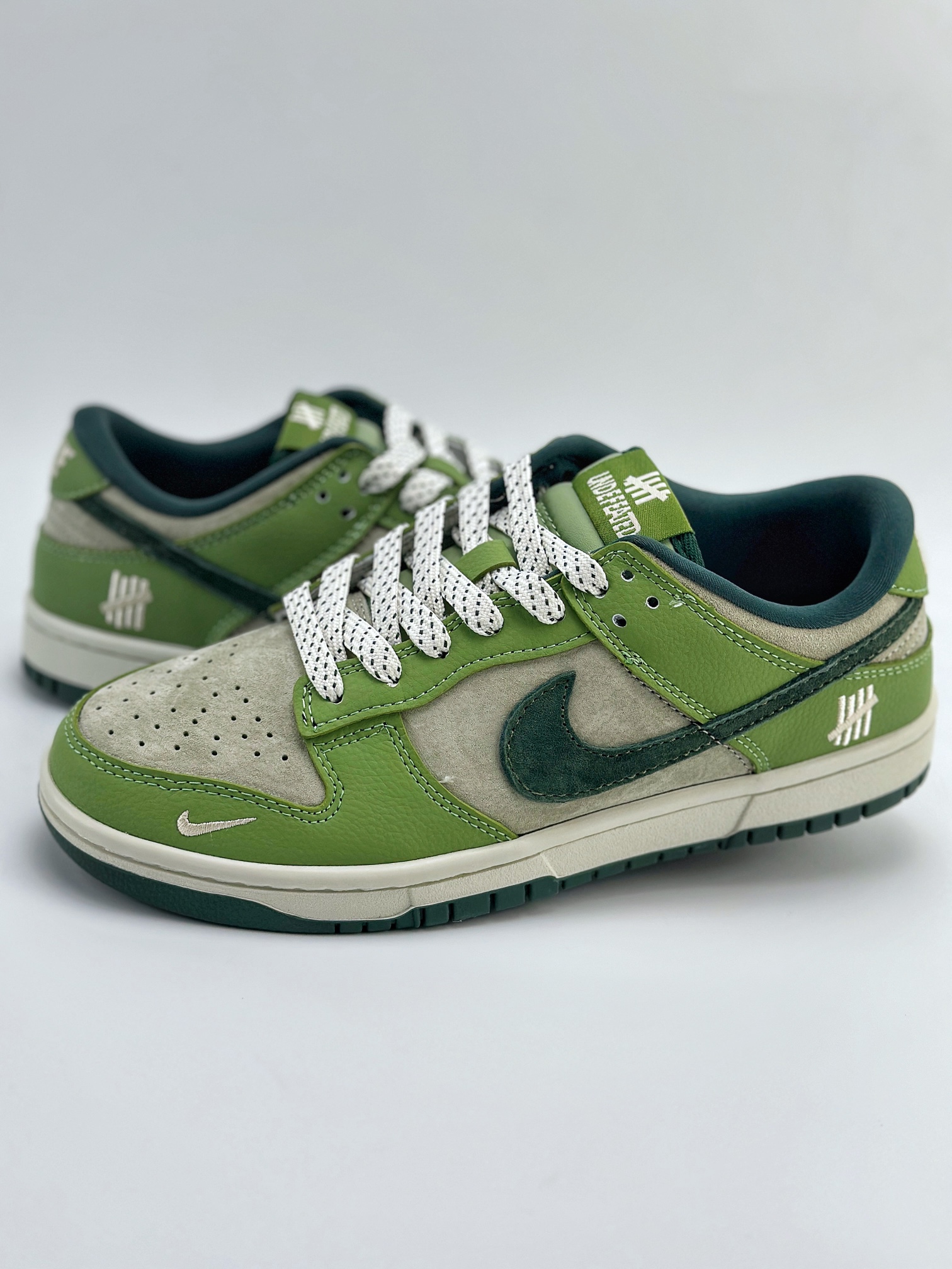 Nike SB Dunk Low x UNDEFEATED 灰绿满天星  JH8310-959