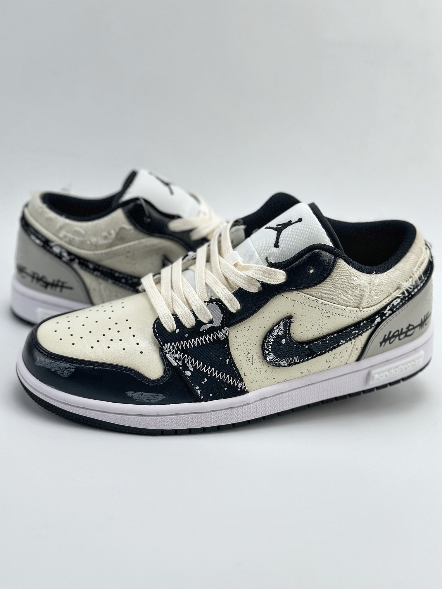 Air Jordan 1 Low 熊猫恶作剧 宇宙探索 星际迷航 黑白  553558-132