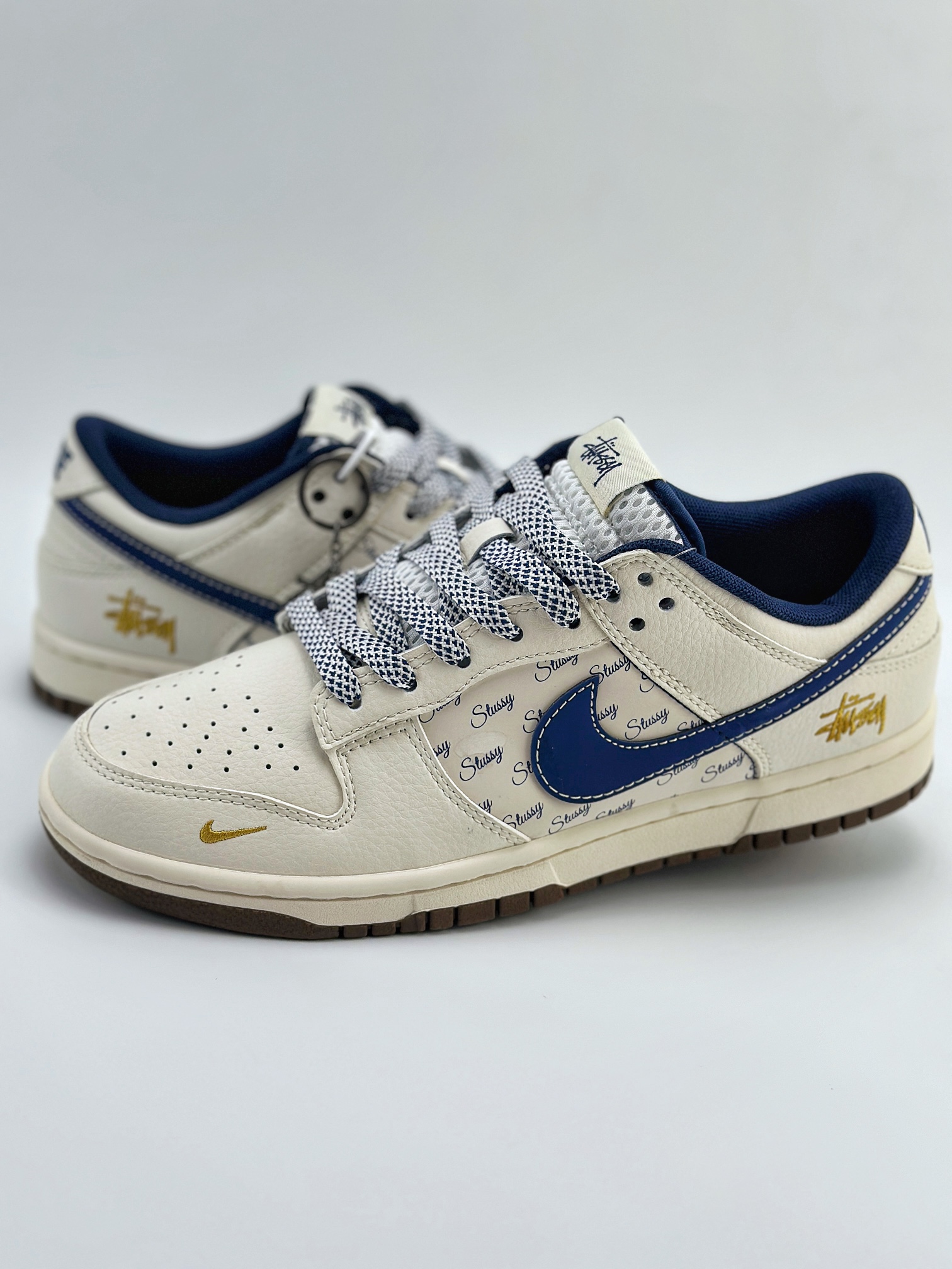 Nike SB Dunk Low x Stussy 米蓝金小钩满天星  XY1688-011