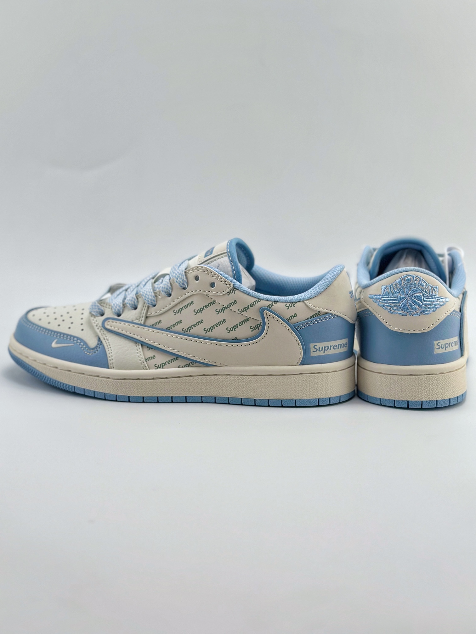 Travis Scott x Nike Air Jordan 1 Low x Stussy 白天蓝 Air Jordan 1 Low 反转白天蓝小钩倒钩 XY2688-116