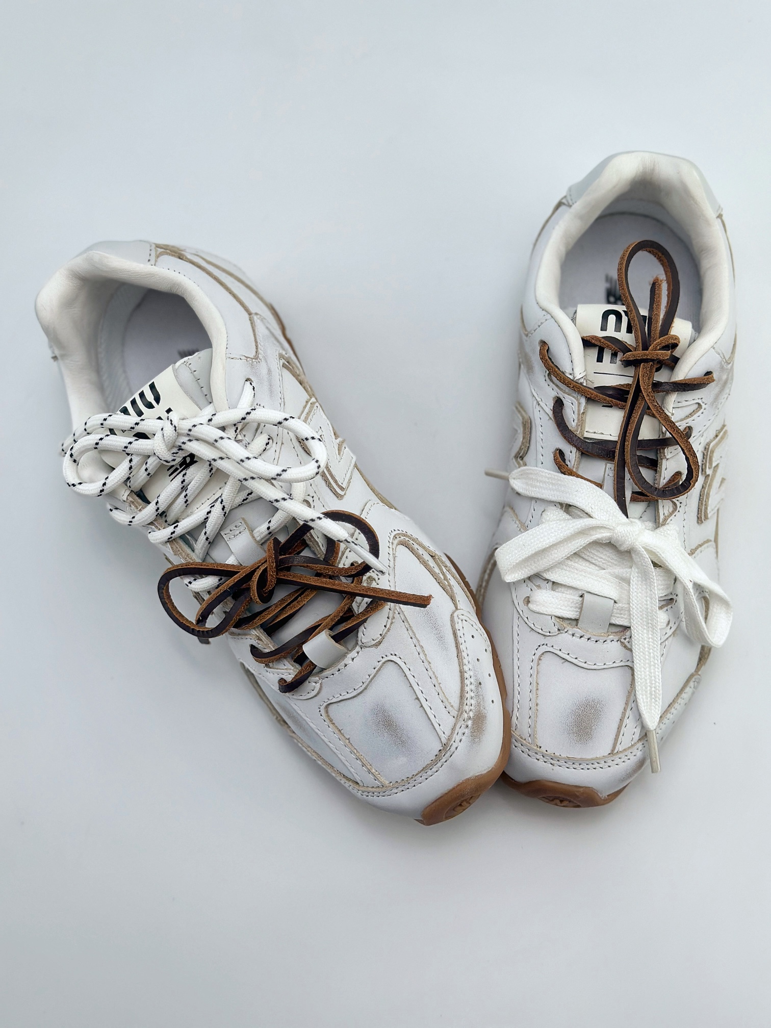 New Balance x Miumiu 缪缪联名 24s联名款运动鞋  5E165E 3D8C F0009 5 99 FBDO5