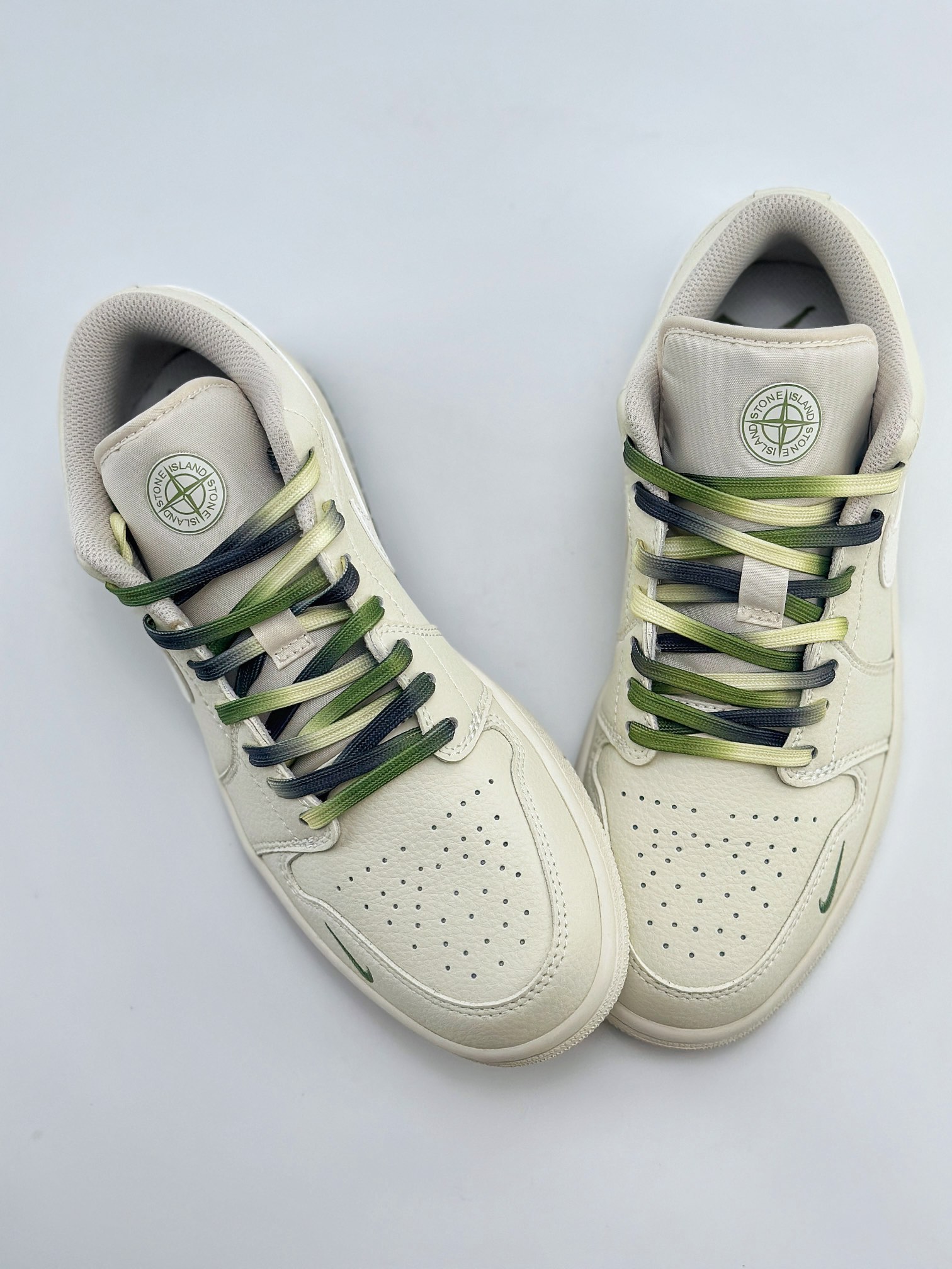 Air Jordan 1 Retro Low x Stone Island 白绿小钩  DC2024-029