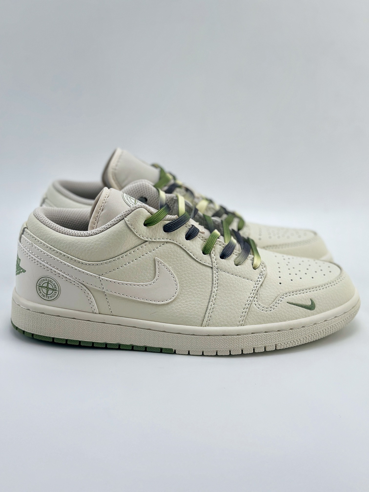 Air Jordan 1 Retro Low x Stone Island 白绿小钩  DC2024-029