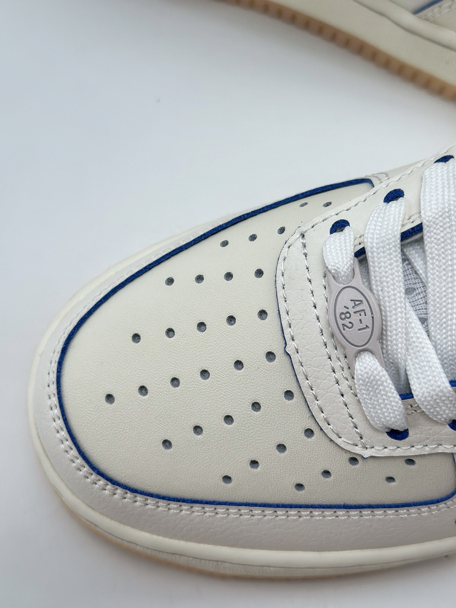 Nike Air Force 1 Low 07 wmns 珠光白蓝 FB1839-111