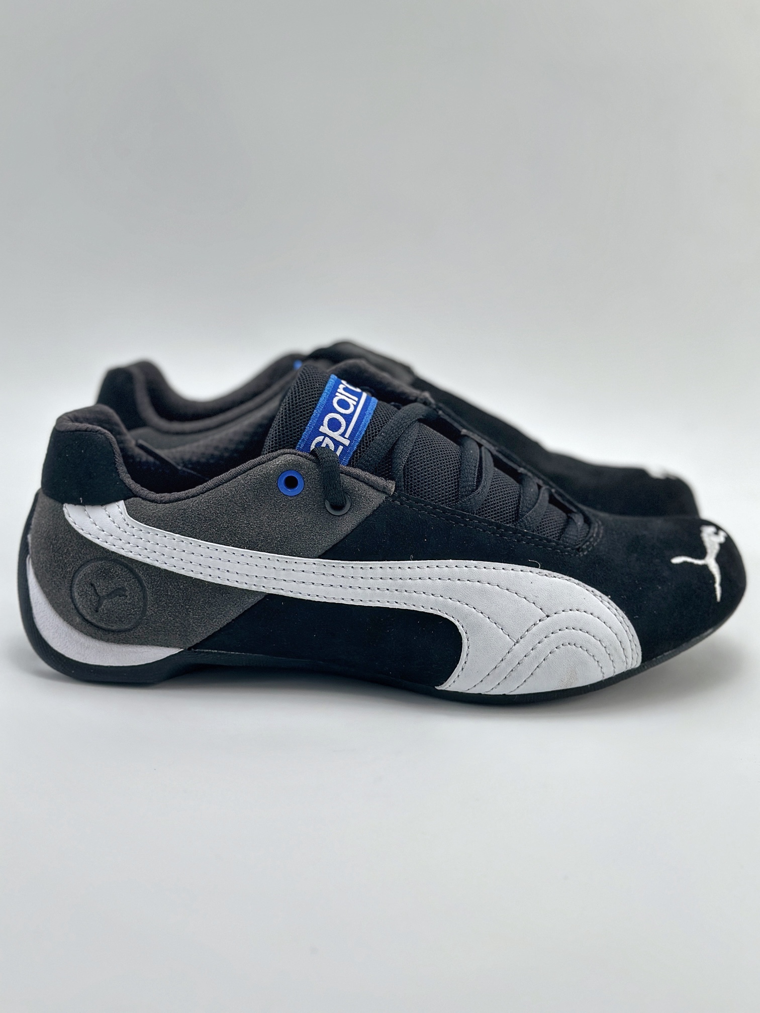 PUMA Future x SPARCO 联名 皮革牛皮织物 圆头休闲鞋 307936-01