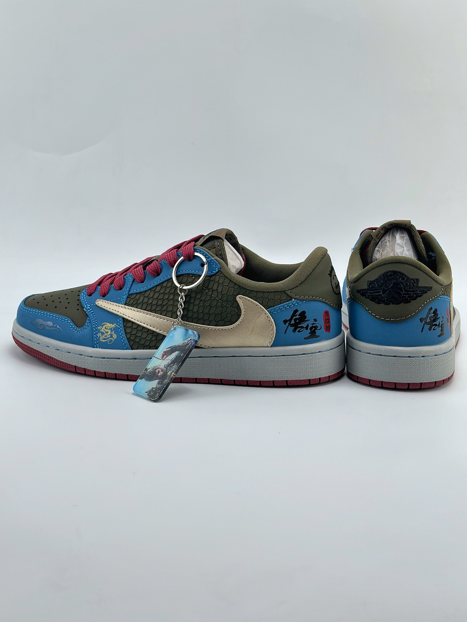 Travis Scott x Nike Air Jordan 1 Low x 黑神话悟空 直面天命 蓝黄绿 Air Jordan 1 Low 反转蓝黄绿倒钩 CH6336-015