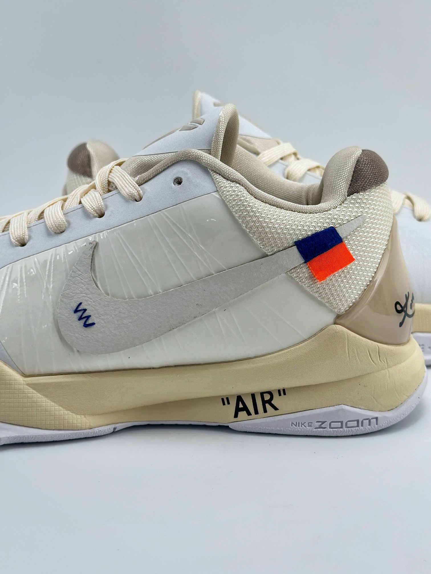 科比五代 NK Zoom Kobe 5 x Off-White 联名 纯原生产线出品 DB4796-101