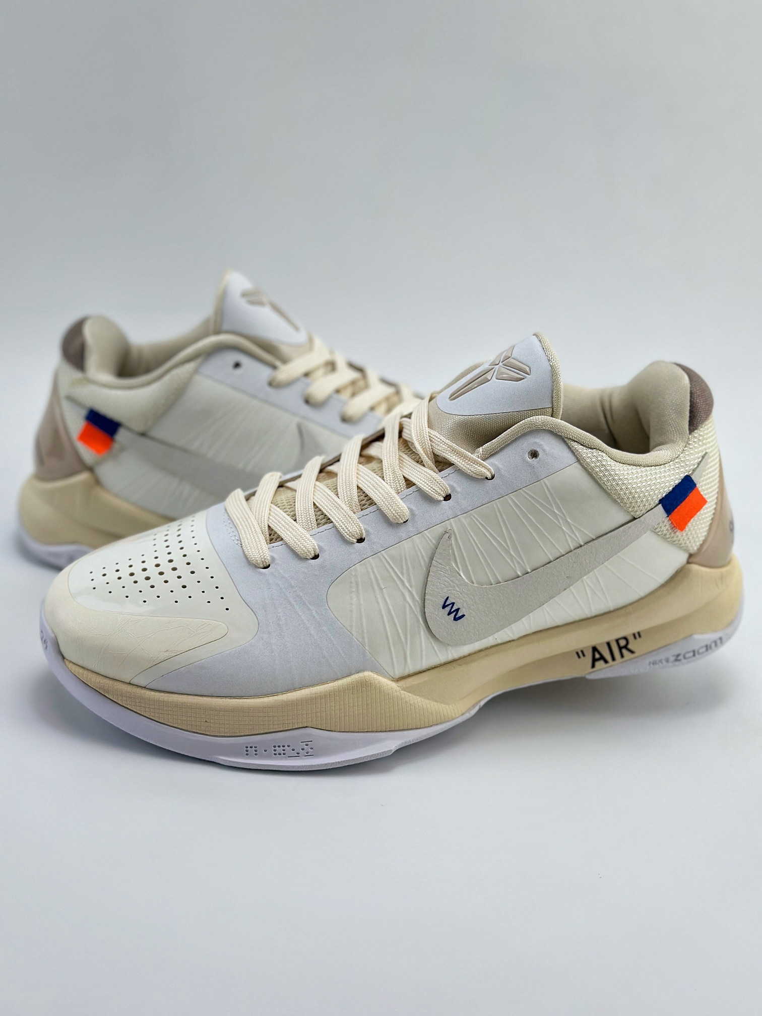 科比五代 NK Zoom Kobe 5 x Off-White 联名 纯原生产线出品 DB4796-101