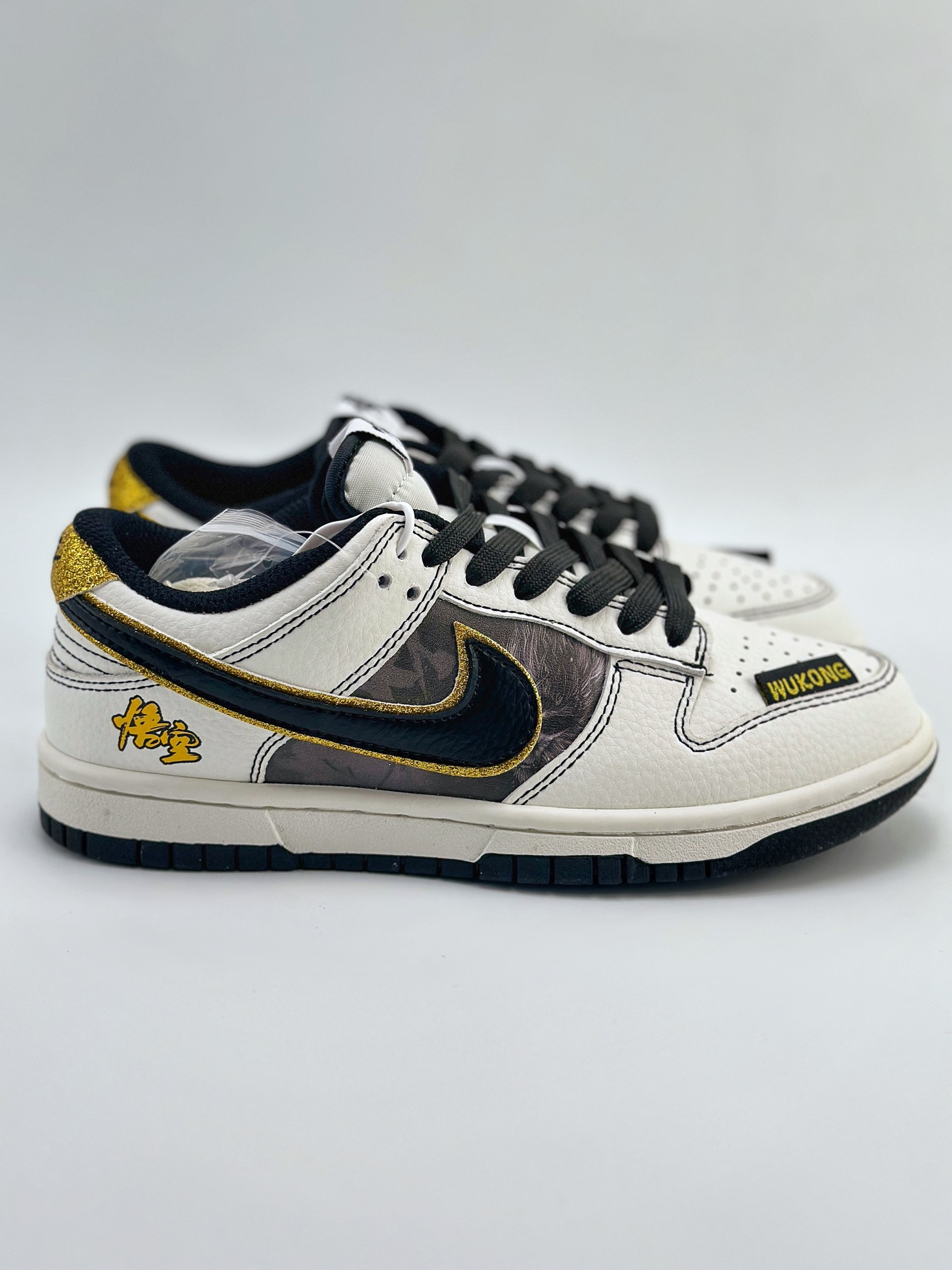 Nike SB Dunk Low 黑神话悟空 白黑金 LW1818-106