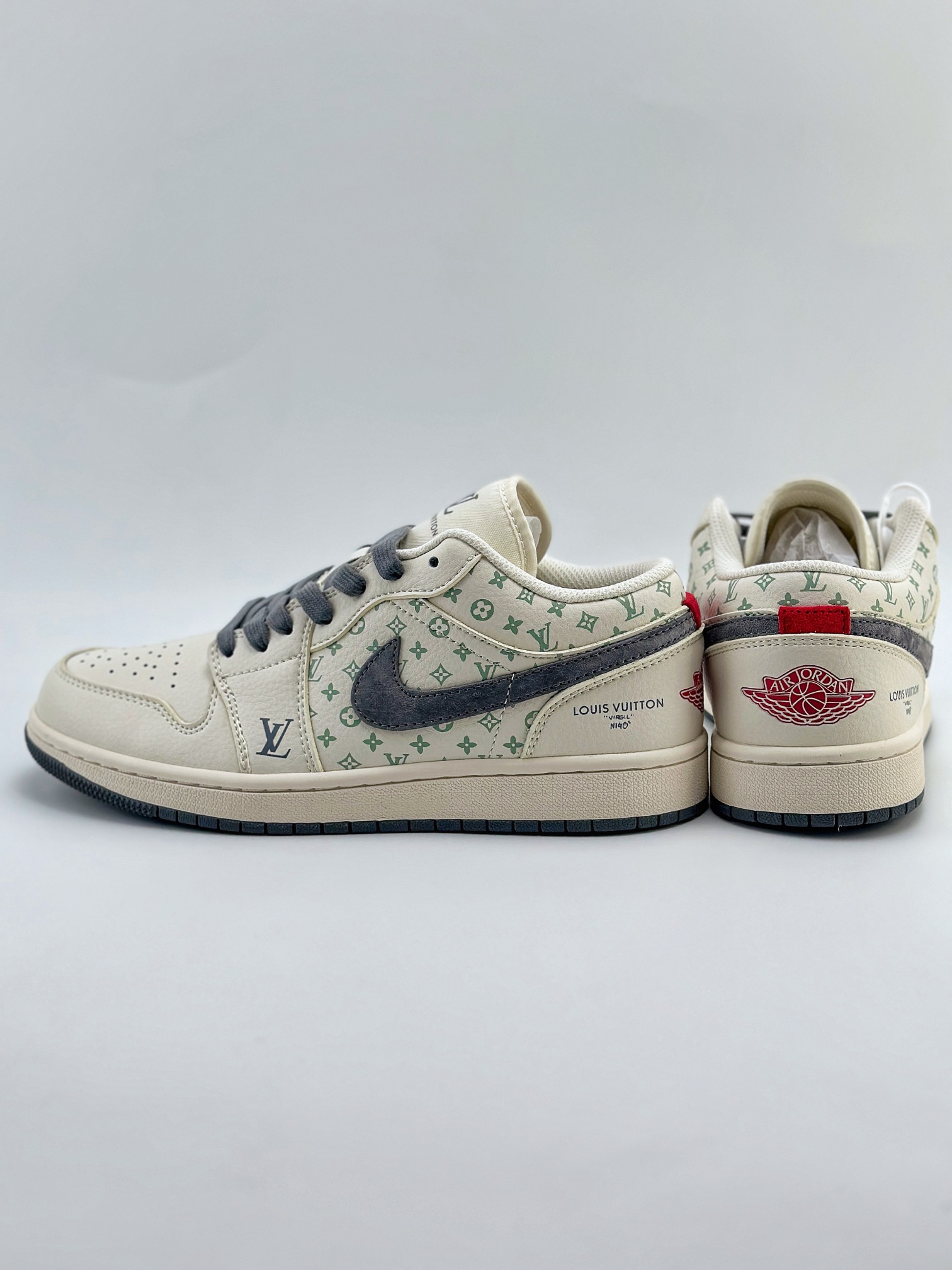 Air Jordan 1 Retro Low x Louis Vuitton 白灰 WG8850-010