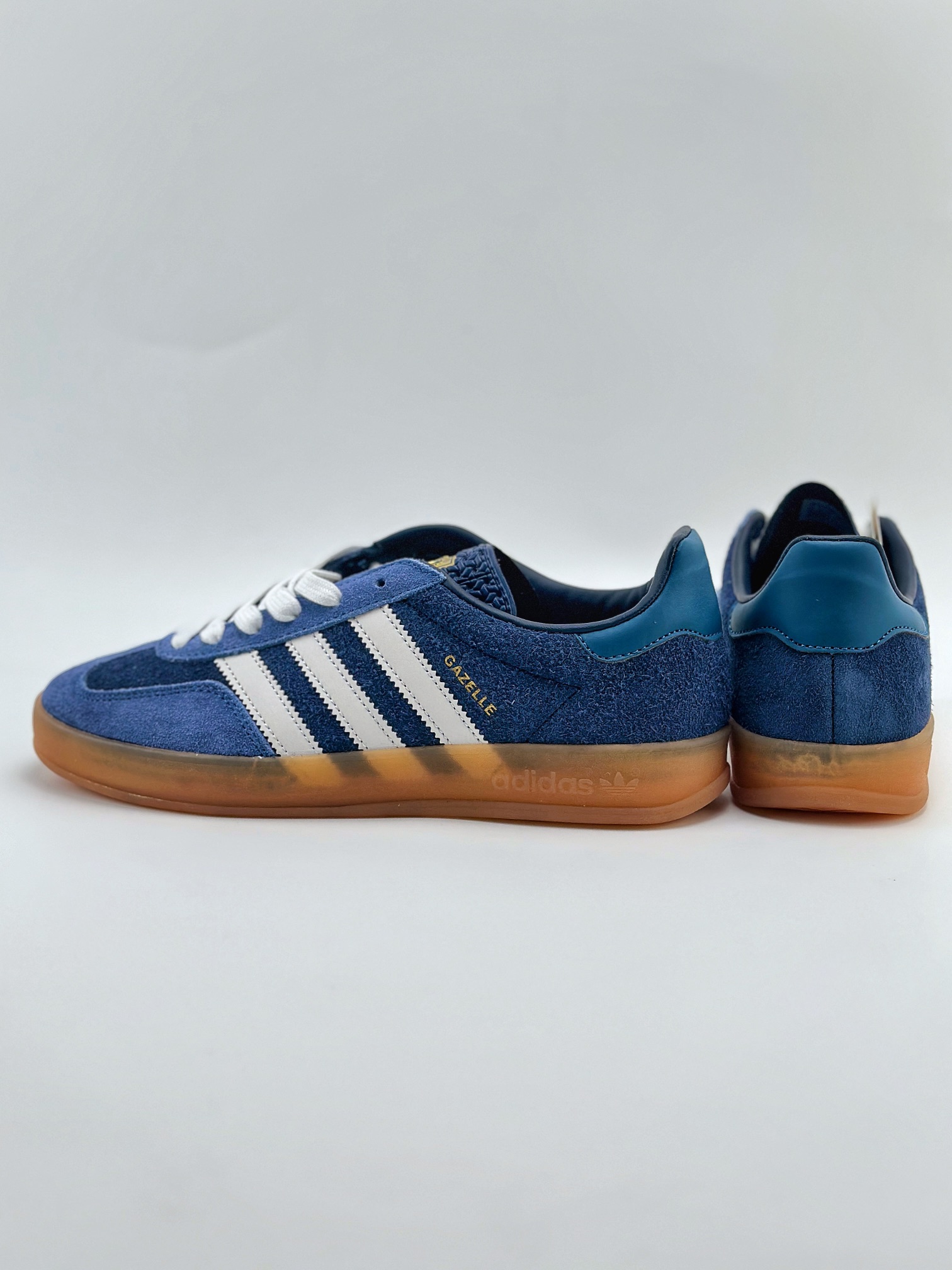 adidas Originals Gazelle INdoor 三叶草休闲防滑耐磨低帮板鞋 JI0322