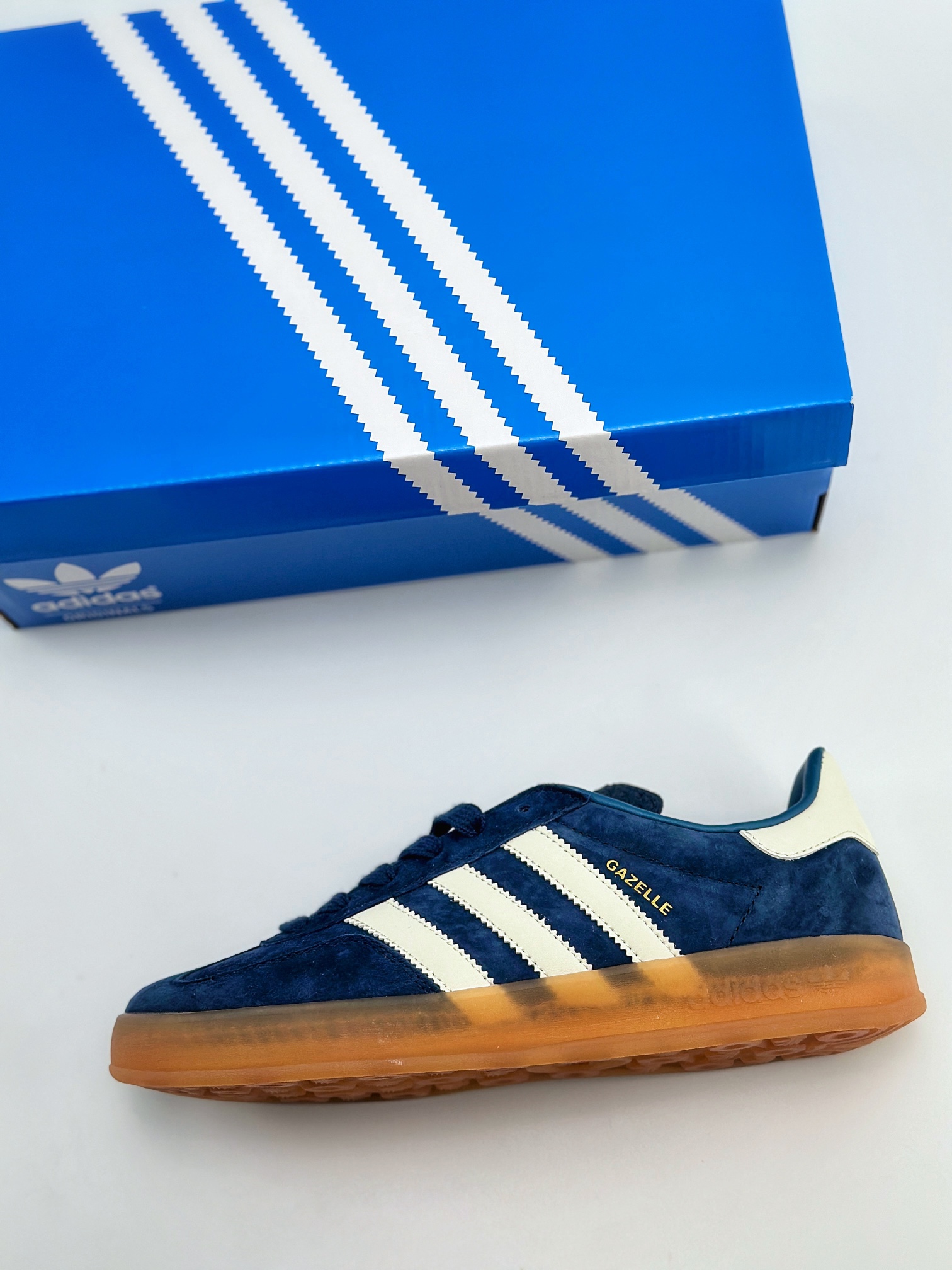 adidas Originals Gazelle INdoor 三叶草休闲防滑耐磨低帮板鞋 IH7501