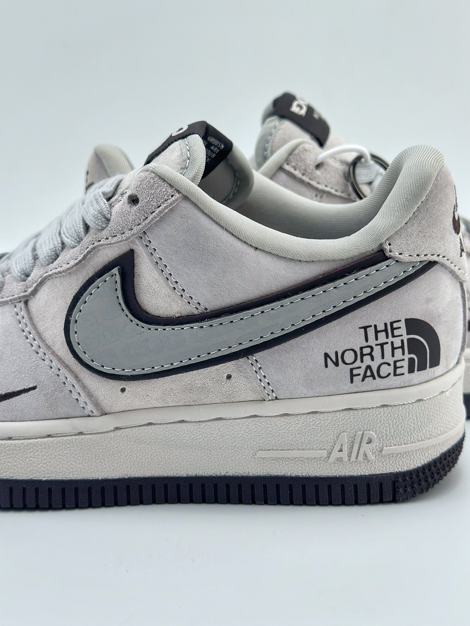 Nike Air Force 1 Low 07 x CDG x The North Face 白灰 HD1968-015