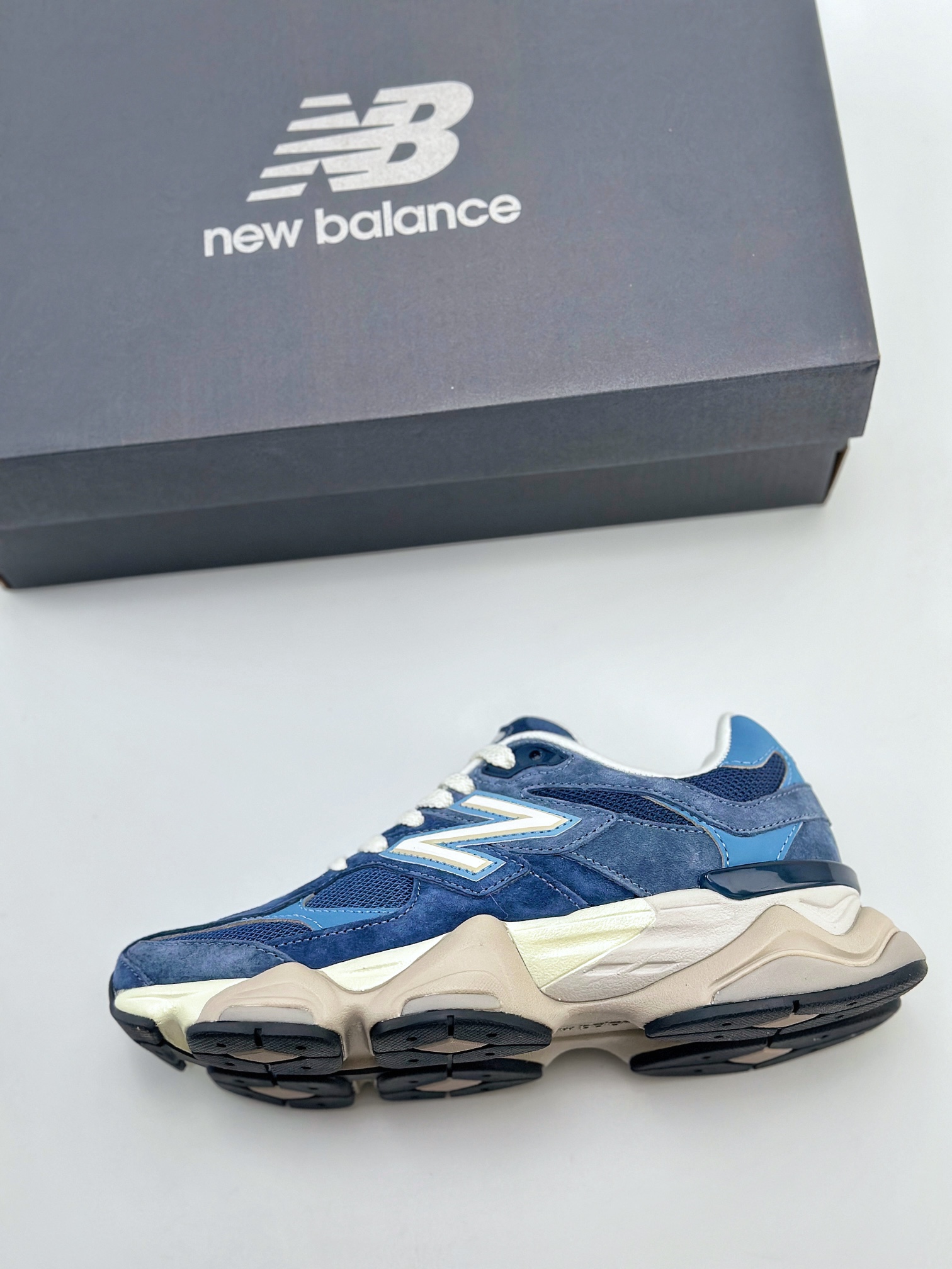 Joe Freshgoods x New Balance 版本 NB9060 联名款 复古休闲运动慢跑鞋 U9060EEF