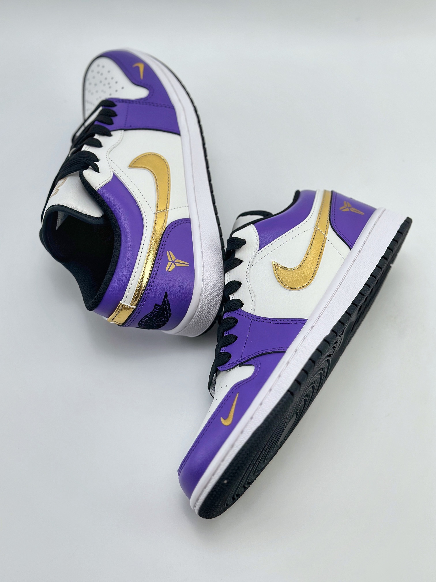 Air Jordan 1 Retro Low x KOBE 湖人紫金小钩 DC2024-028