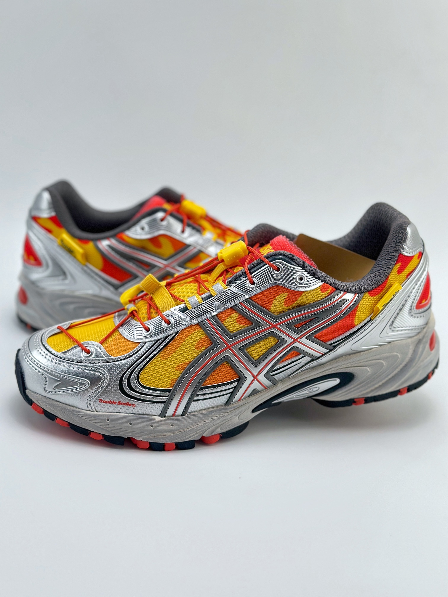 Asics GEL-KAHANA TR V4 x TroubleSmile 黄红 亚瑟士运动透气专业跑鞋 1203A653 750