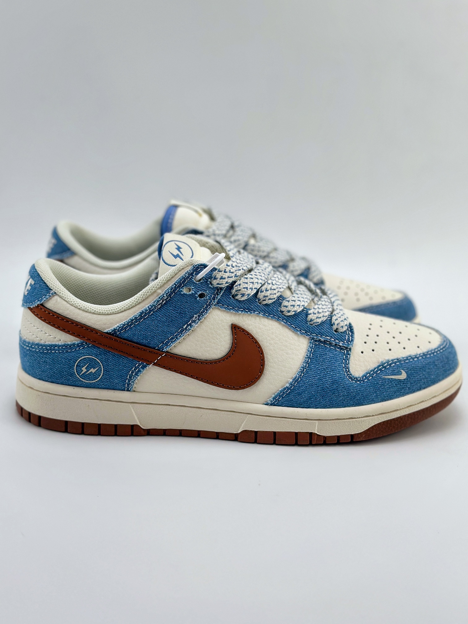 NIKE SB Dunk Low x Fragment Design 闪电藤原浩 白蓝棕满天星 XX9921-021