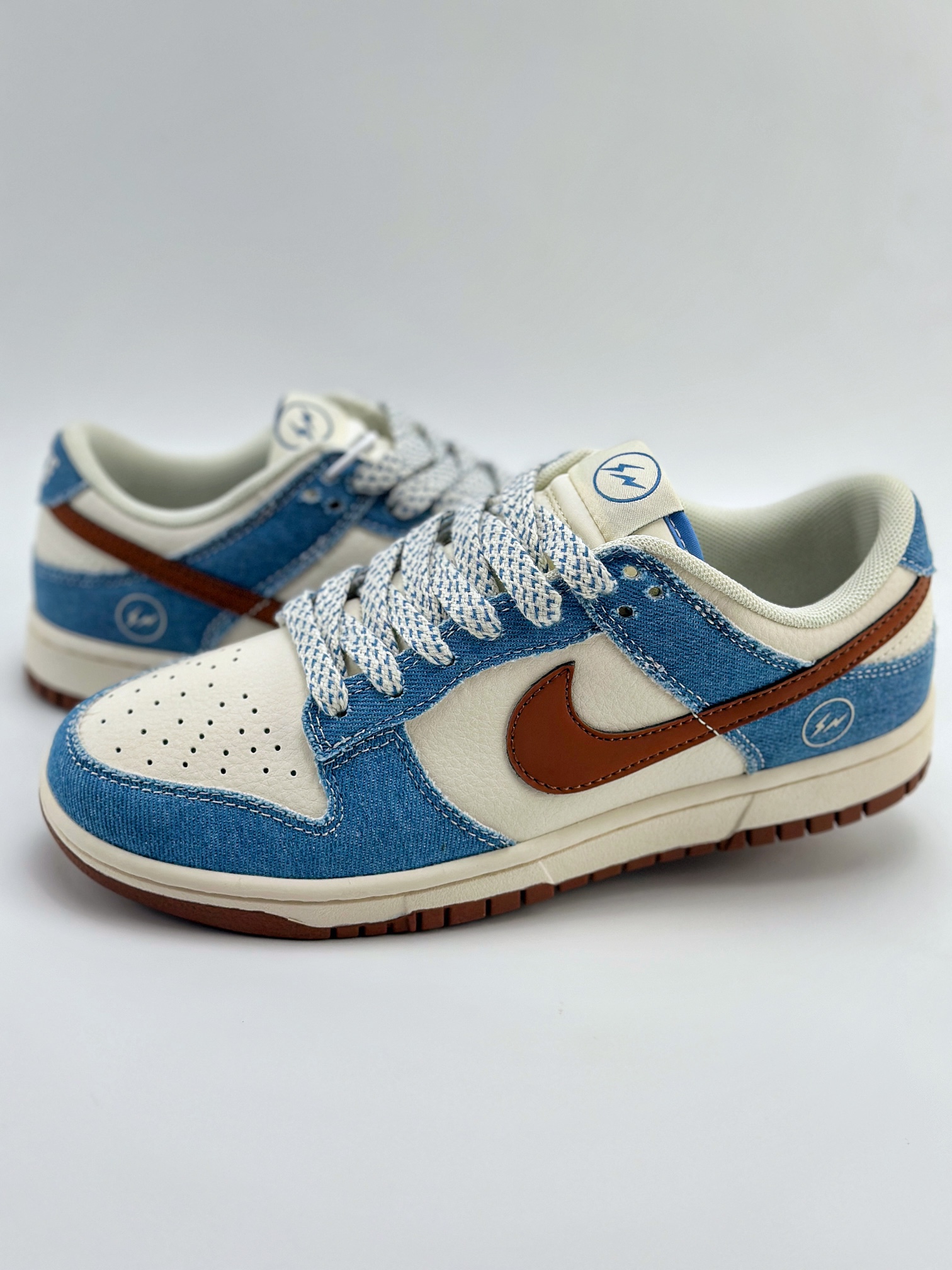 NIKE SB Dunk Low x Fragment Design 闪电藤原浩 白蓝棕满天星 XX9921-021