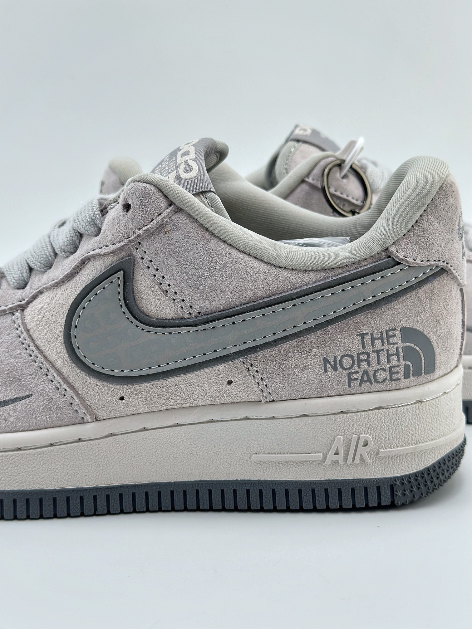 Nike Air Force 1 Low 07 x CDG x The North Face 白灰 HD1968-016