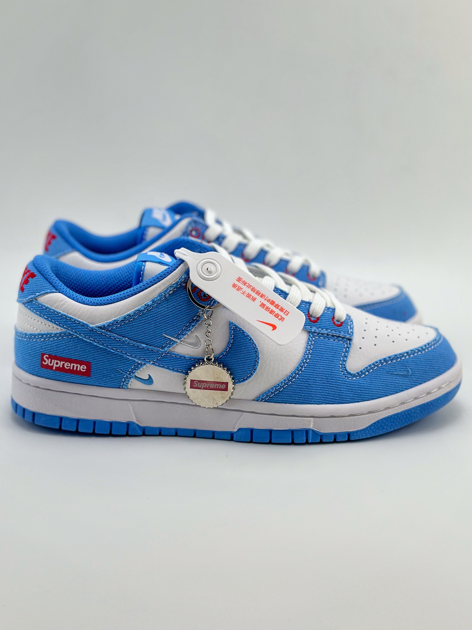 Nike SB Dunk Low x Supreme 白天蓝牛仔三小钩 KK1888-015