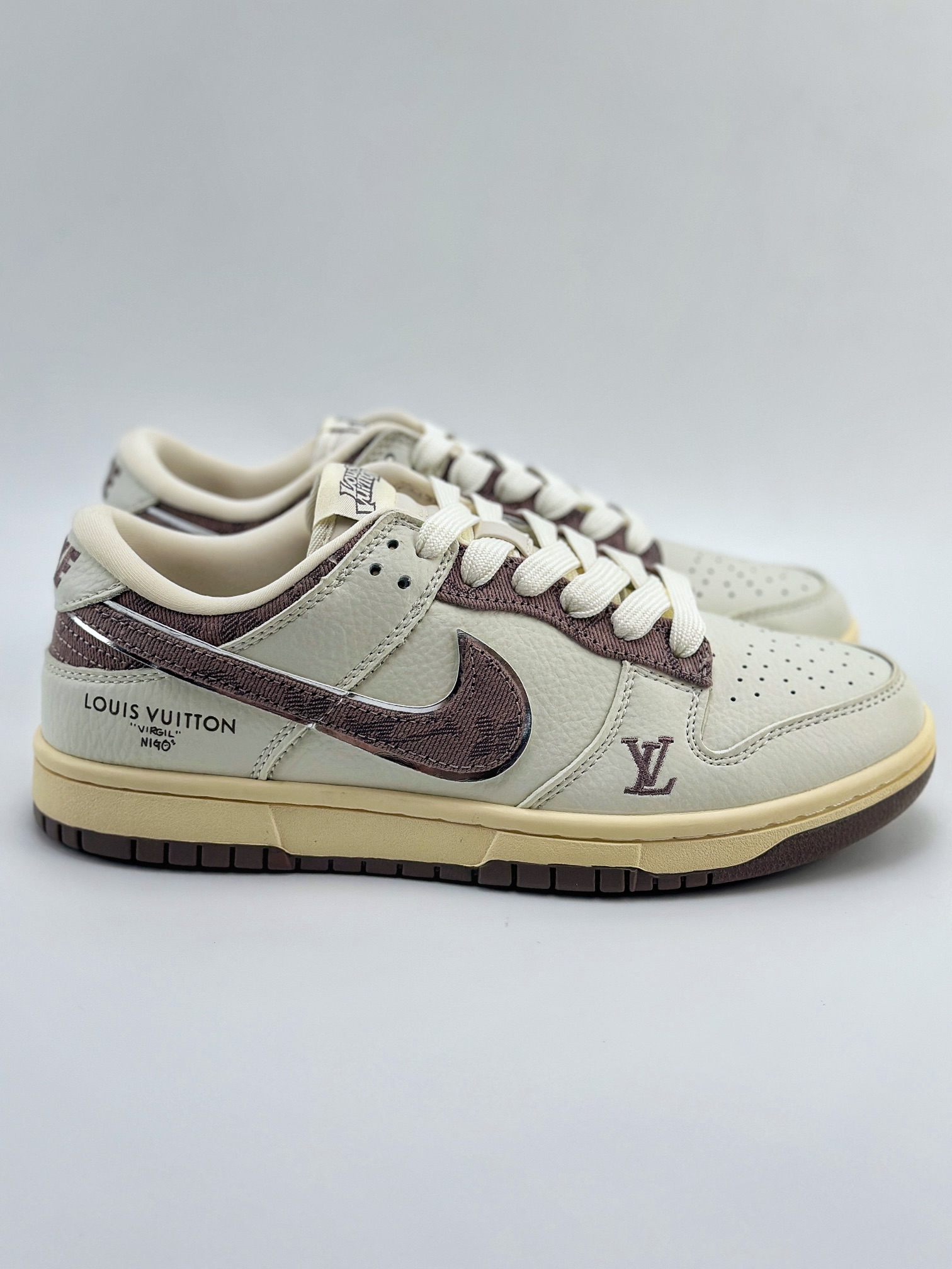 Nike SB Dunk Low x Louis Vuitton 米棕 JH8310-957