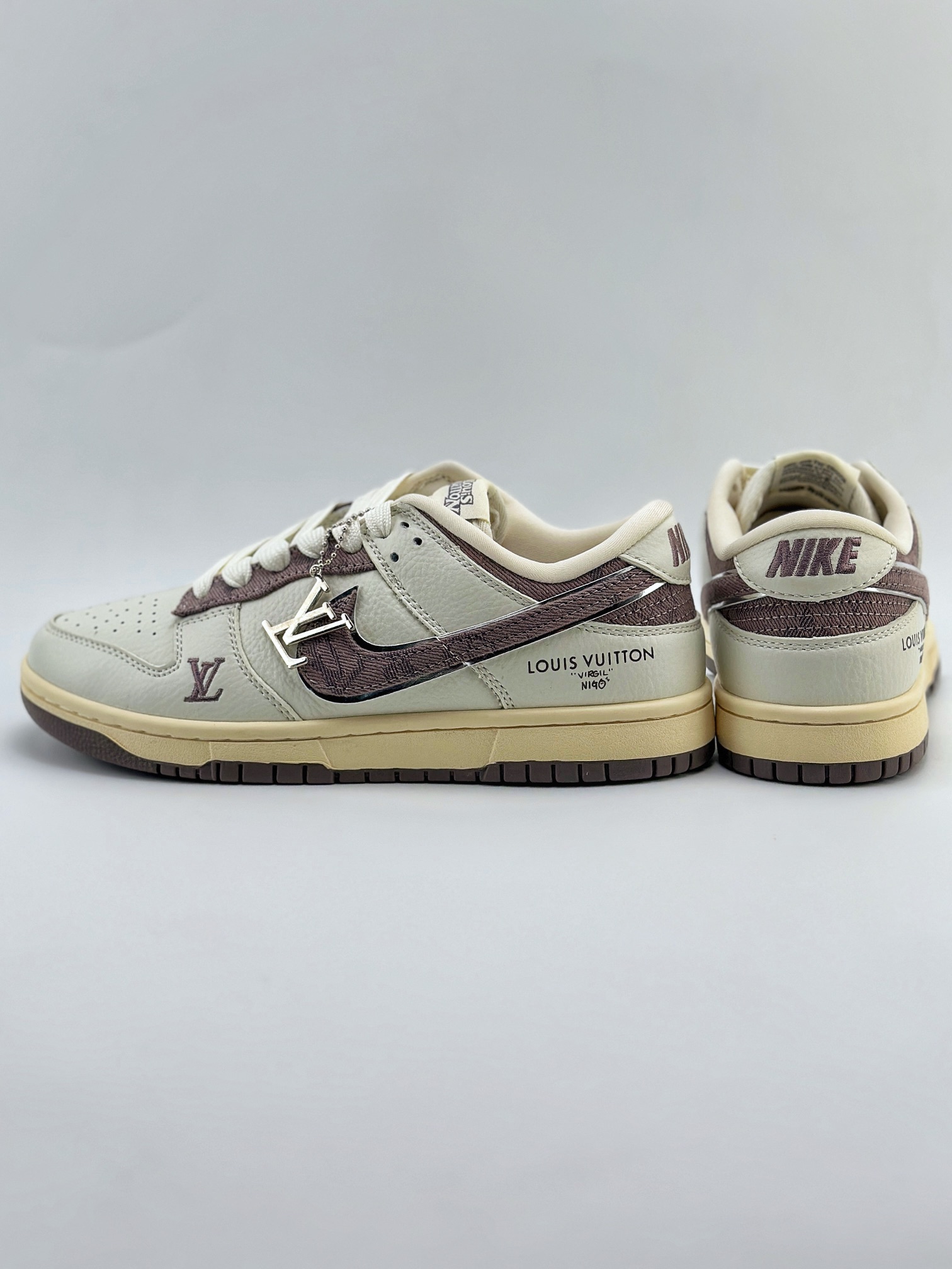 Nike SB Dunk Low x Louis Vuitton 米棕 JH8310-957