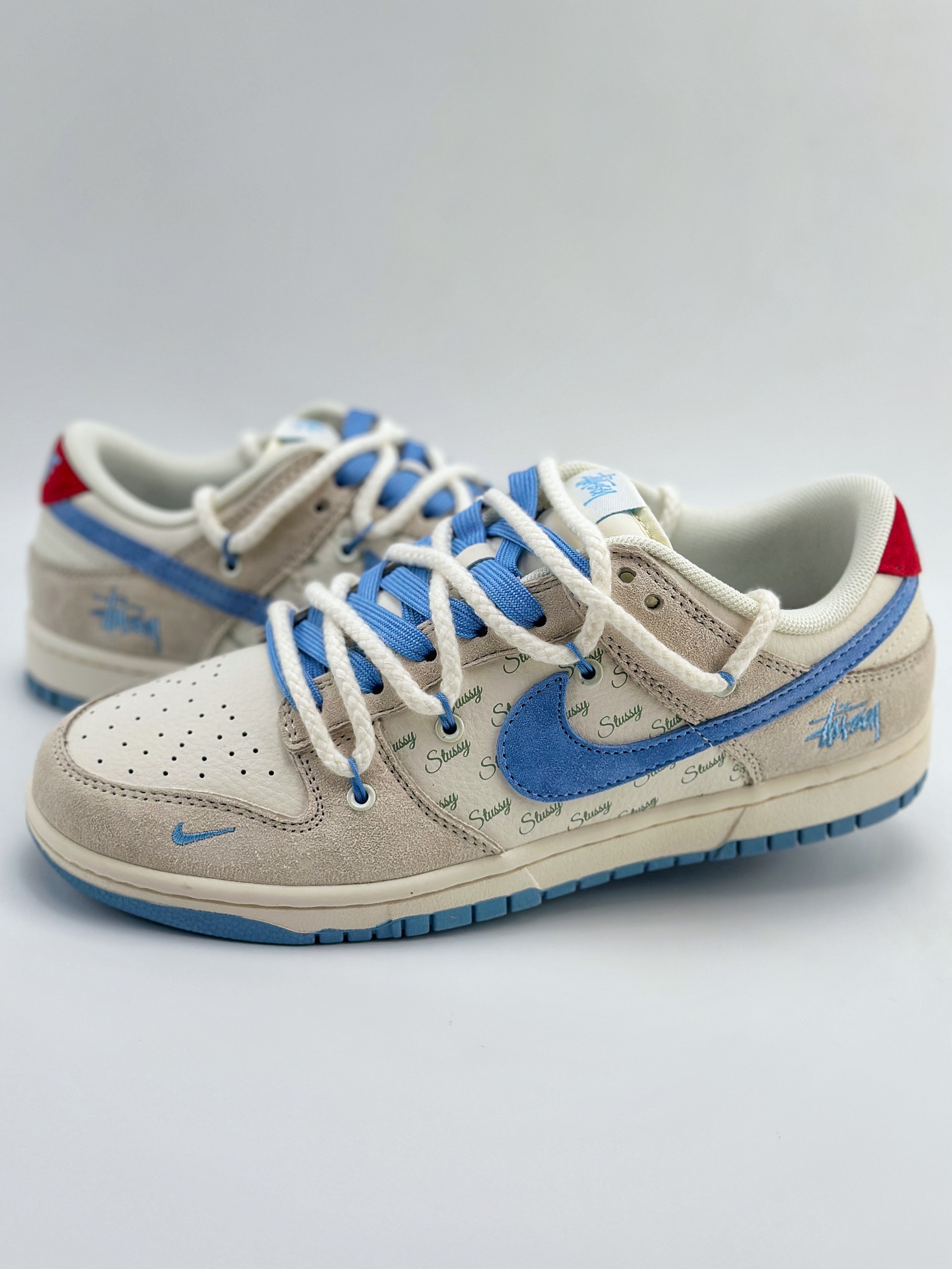 Nike SB Dunk Low x Stussy 米蓝红绑带 SJ2068-279