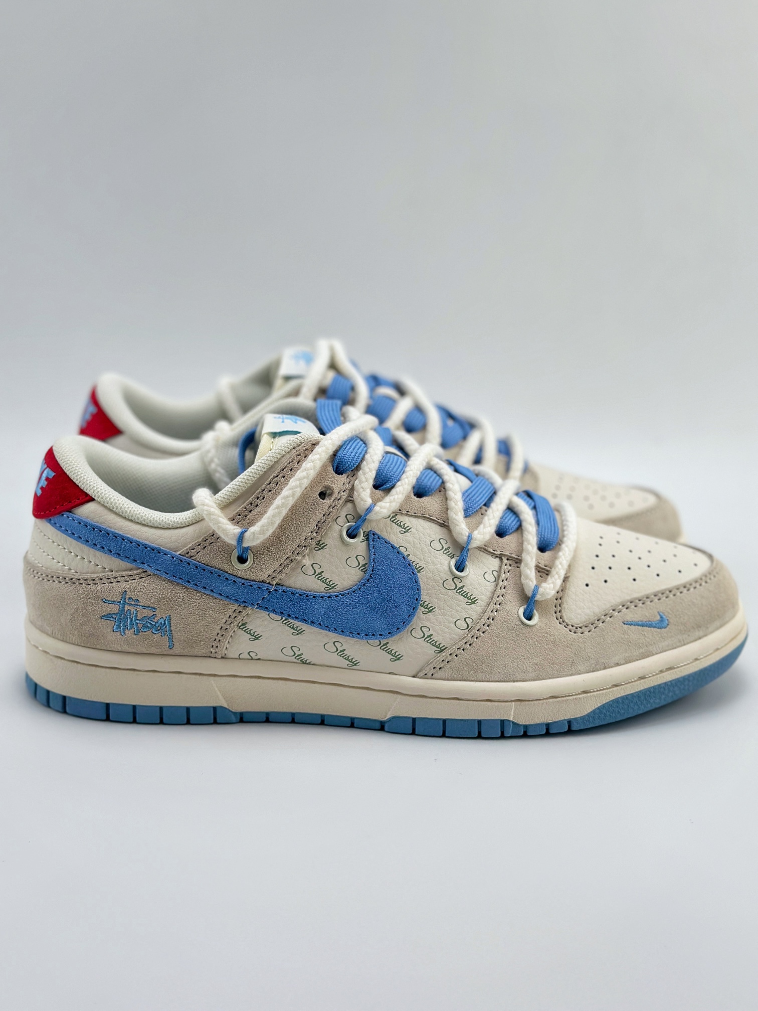 Nike SB Dunk Low x Stussy 米蓝红绑带 SJ2068-279