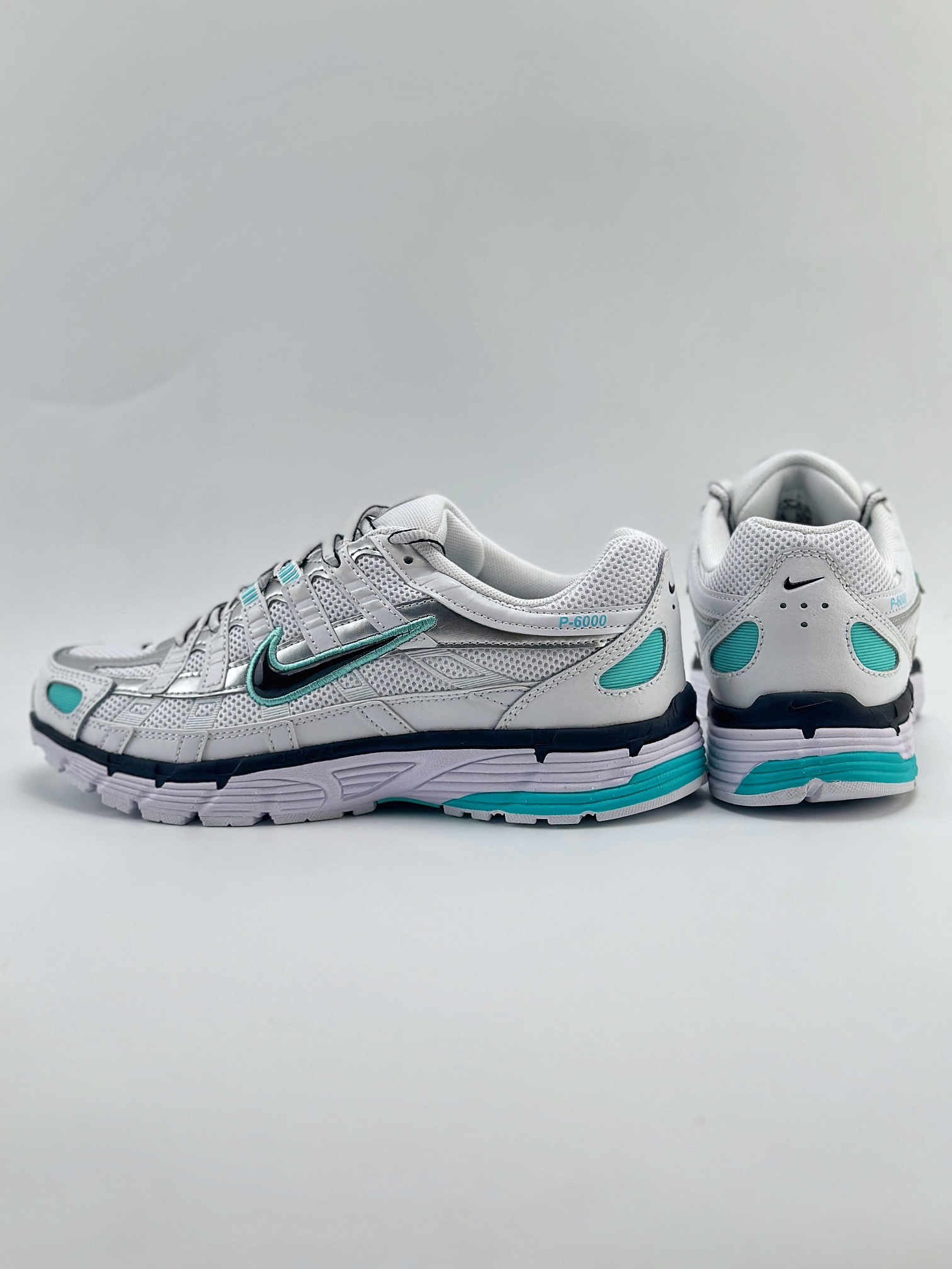 Nike P-6000 Initiator Running 耐克INS 白黑蓝 复古休闲运动老爹鞋 BV10210-104