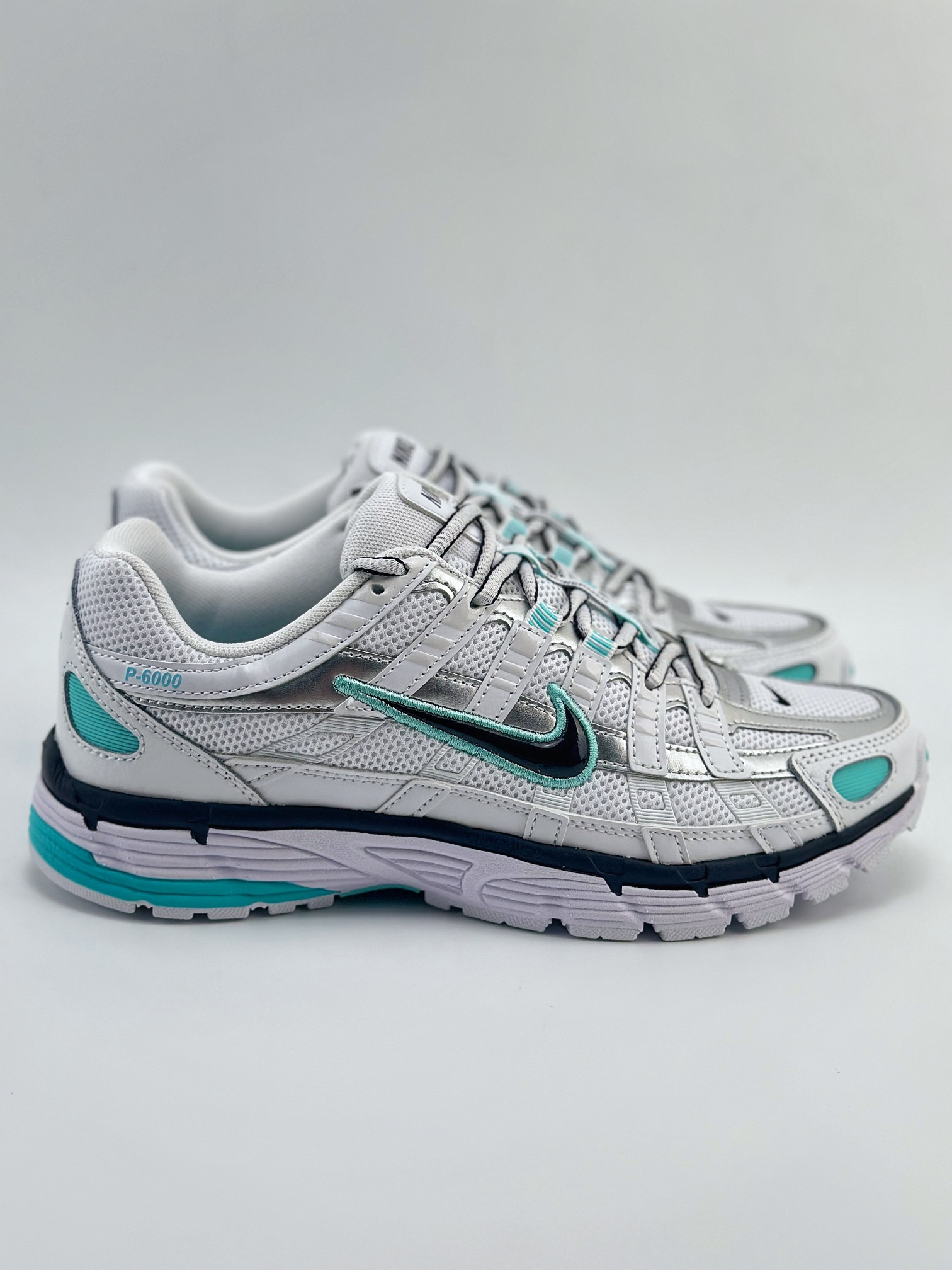 Nike P-6000 Initiator Running 耐克INS 白黑蓝 复古休闲运动老爹鞋 BV10210-104