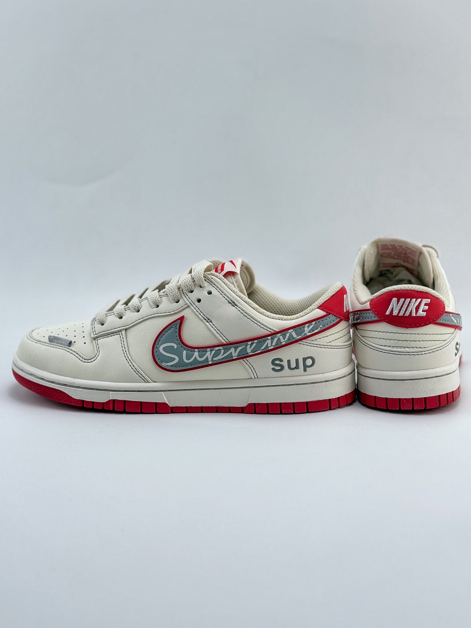 Nike SB Dunk Low x Supreme 白红 DJ2024-030