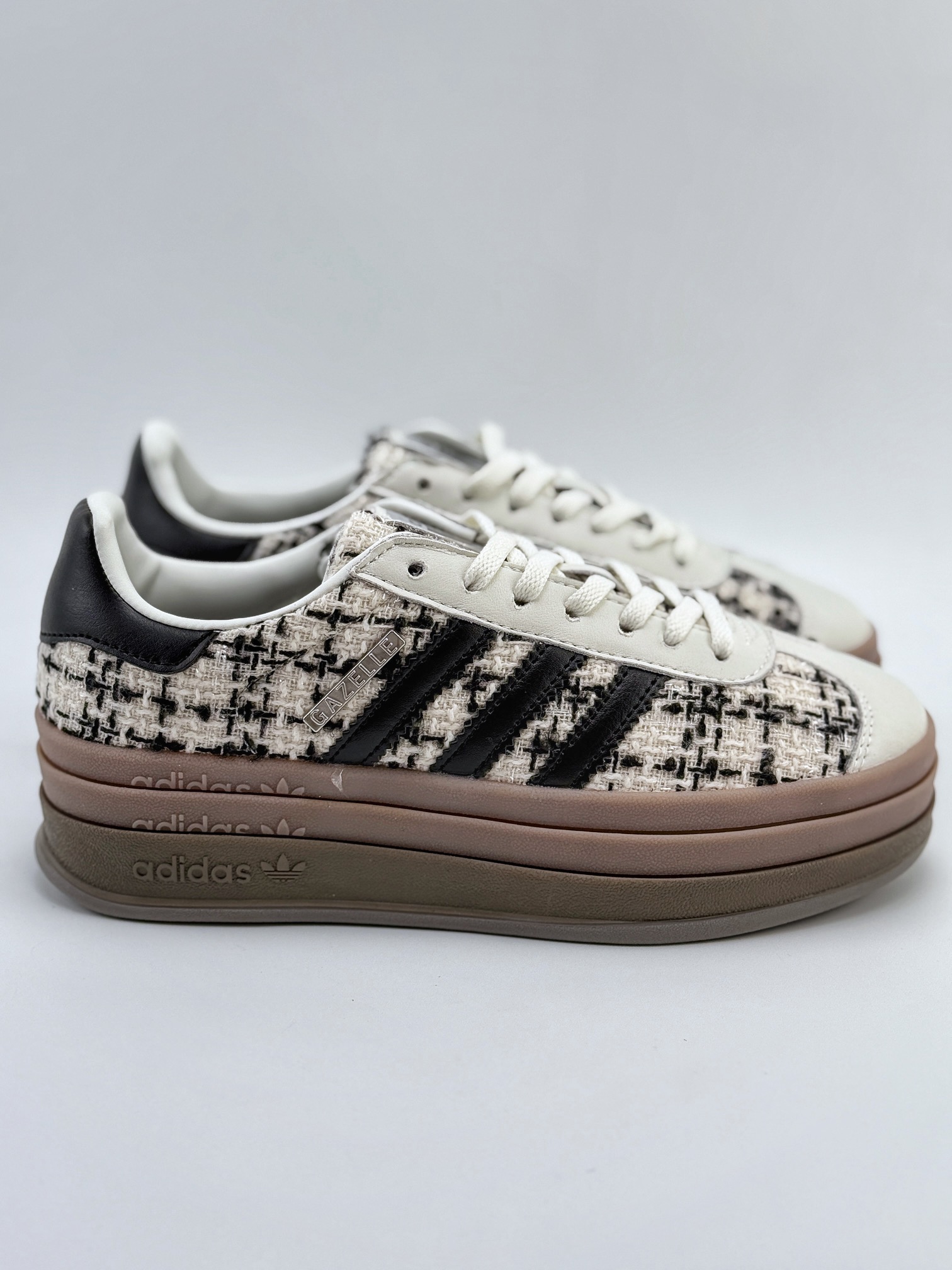 AD Originals Gazelle Bold W 三层底低帮耐磨厚底增高板鞋 JP5673