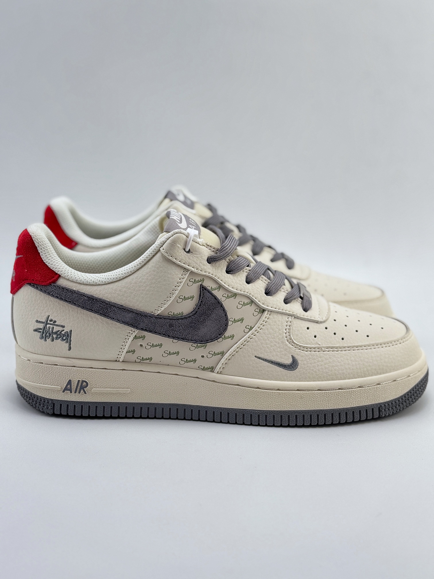 Nike Air Force 1 Low 07 x Stussy 米灰红 XZ3318-567