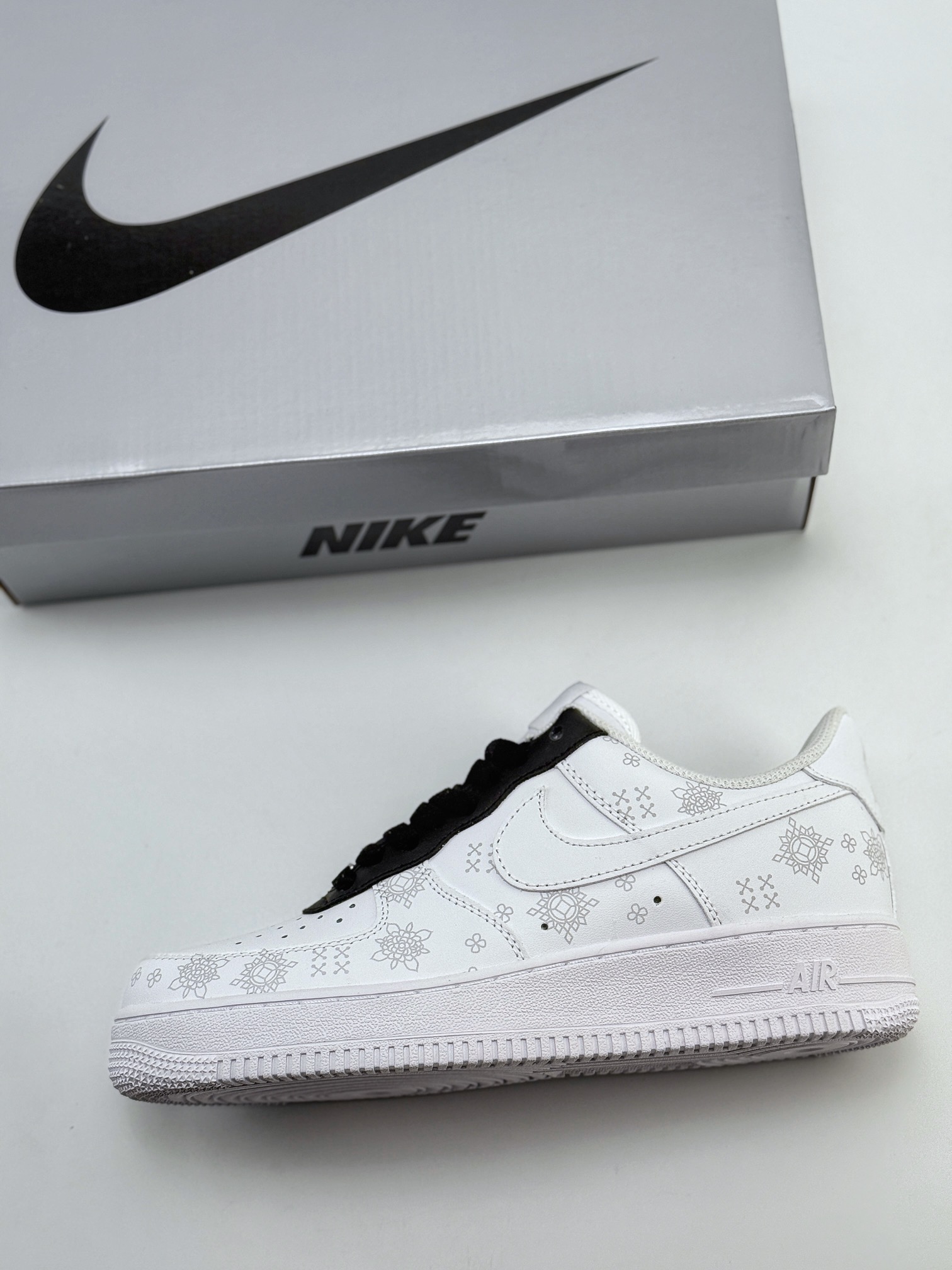 Nike Air Force 1 Low 07 丝绸 龙年新中式 中国风 新年 白黑 ZH0316-036