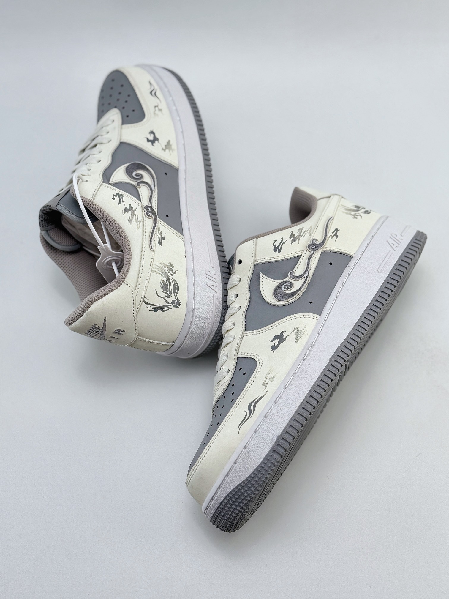 Nike Air Force 1 Low 07 腾云驾雾 米灰 BV6088-103