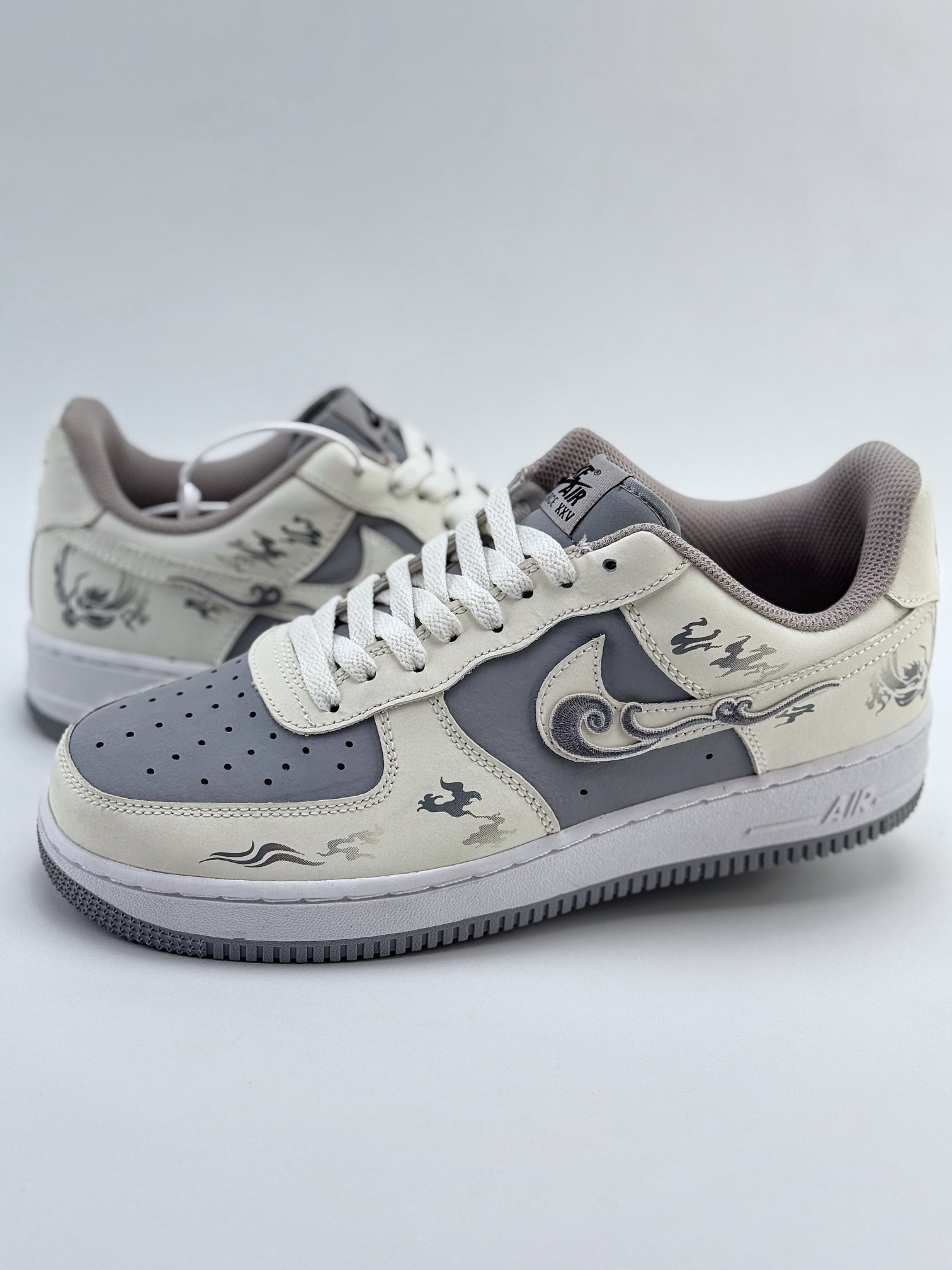 Nike Air Force 1 Low 07 腾云驾雾 米灰 BV6088-103