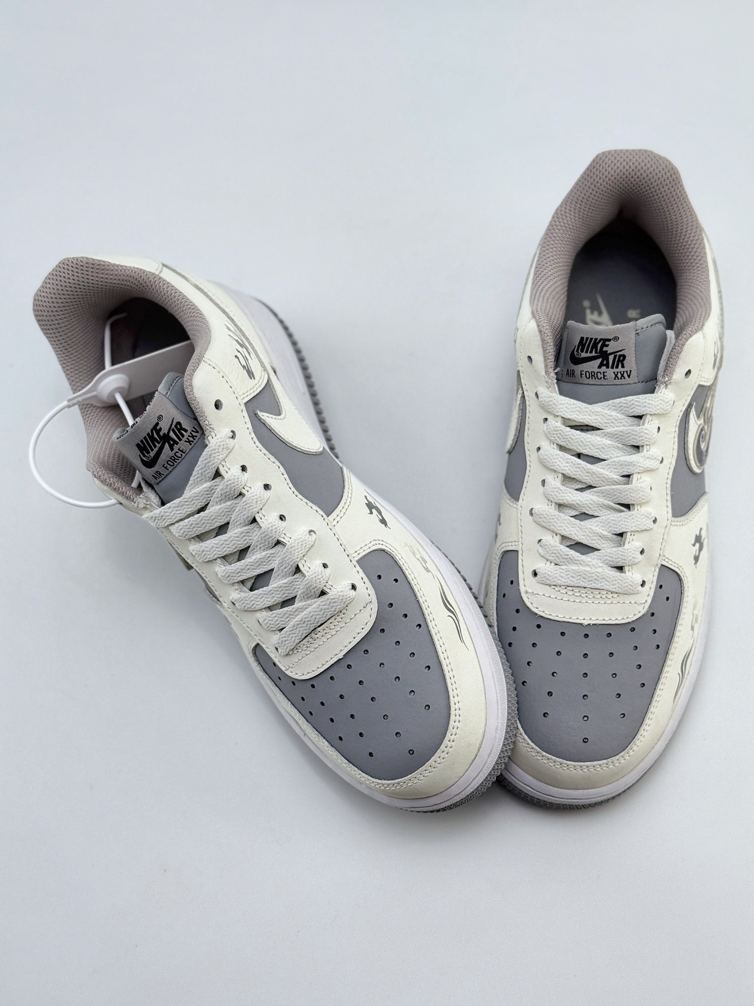 Nike Air Force 1 Low 07 腾云驾雾 米灰 BV6088-103