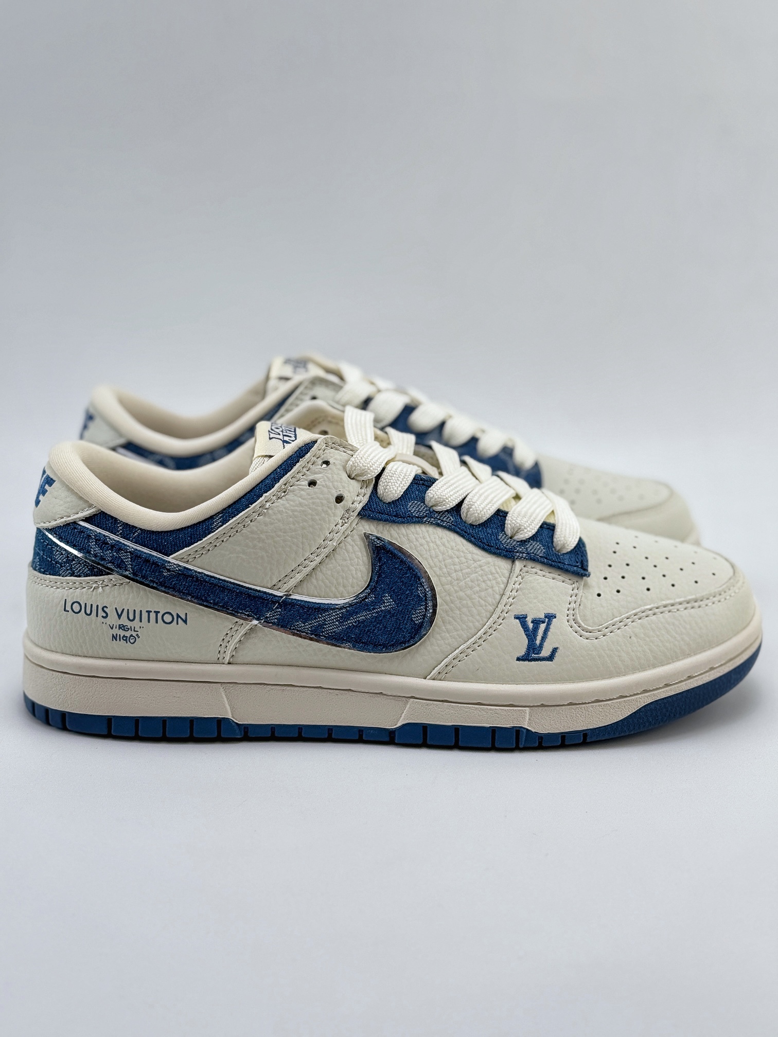 Nike SB Dunk Low x Louis Vuitton 白牛仔蓝 JH8310-955