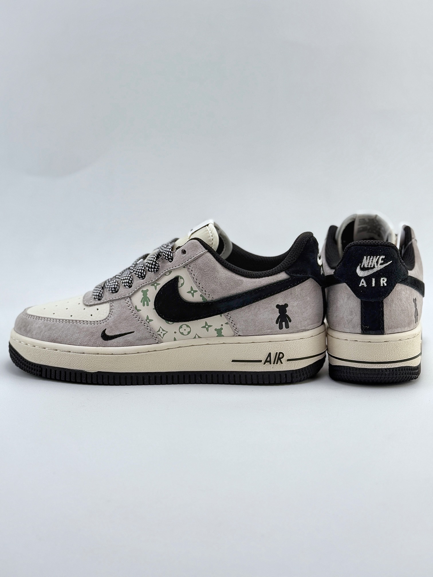 Nike Air Force 1 Low 07 x Louis Vuitton 玩偶米黑浅灰 SJ9188-002