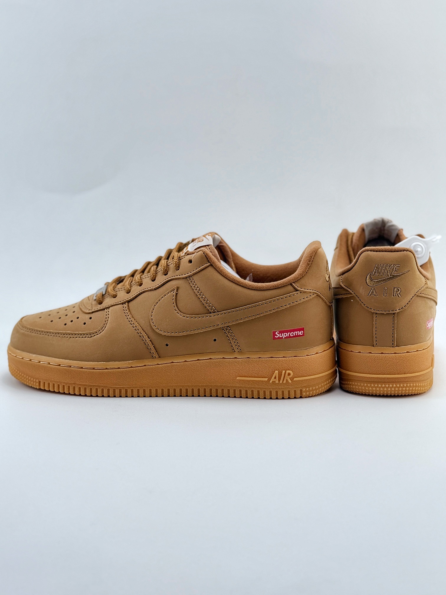 Nike Air Force 1 Low 07 x Supreme 小麦色 DN1555-200