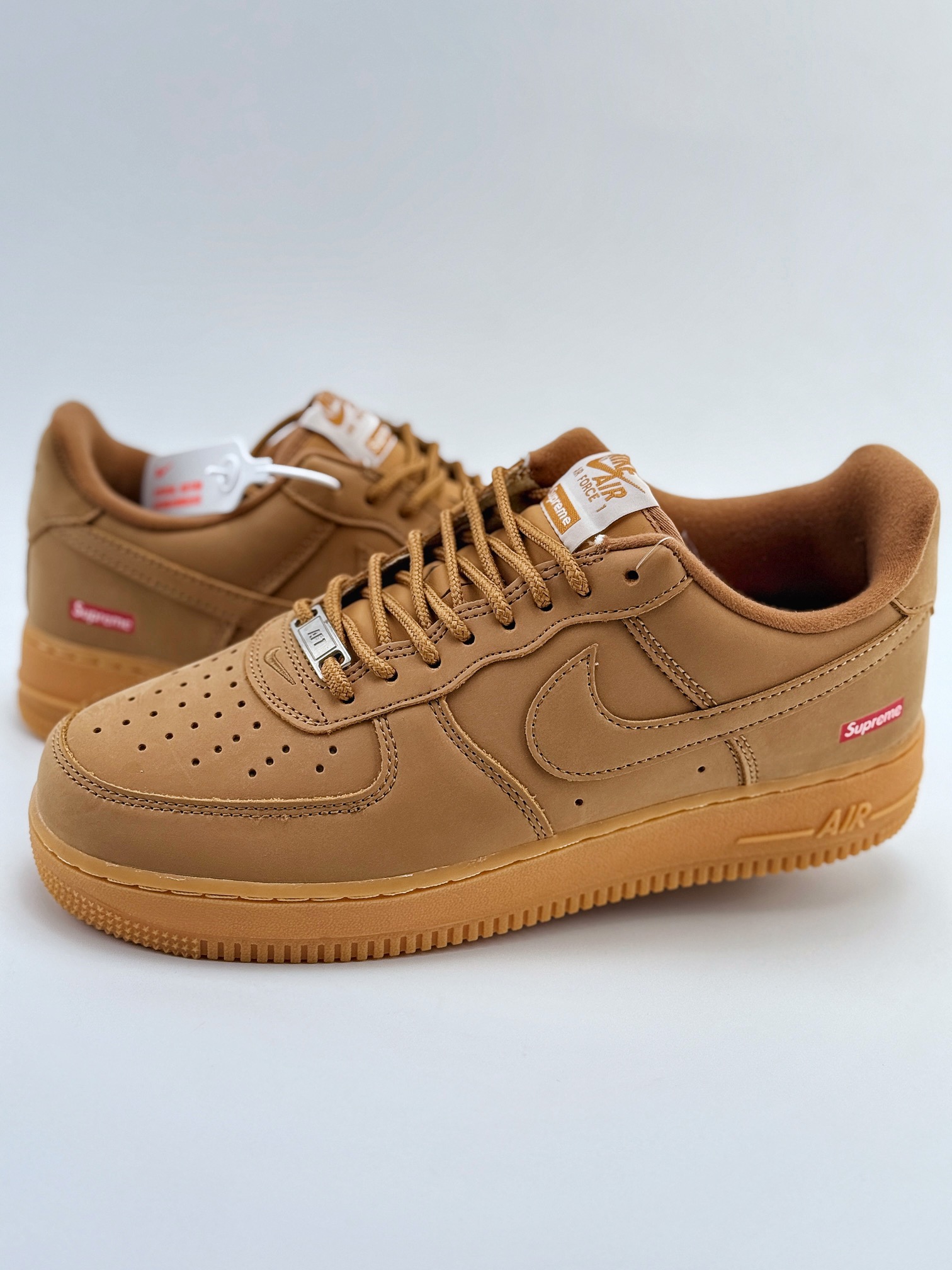 Nike Air Force 1 Low 07 x Supreme 小麦色 DN1555-200