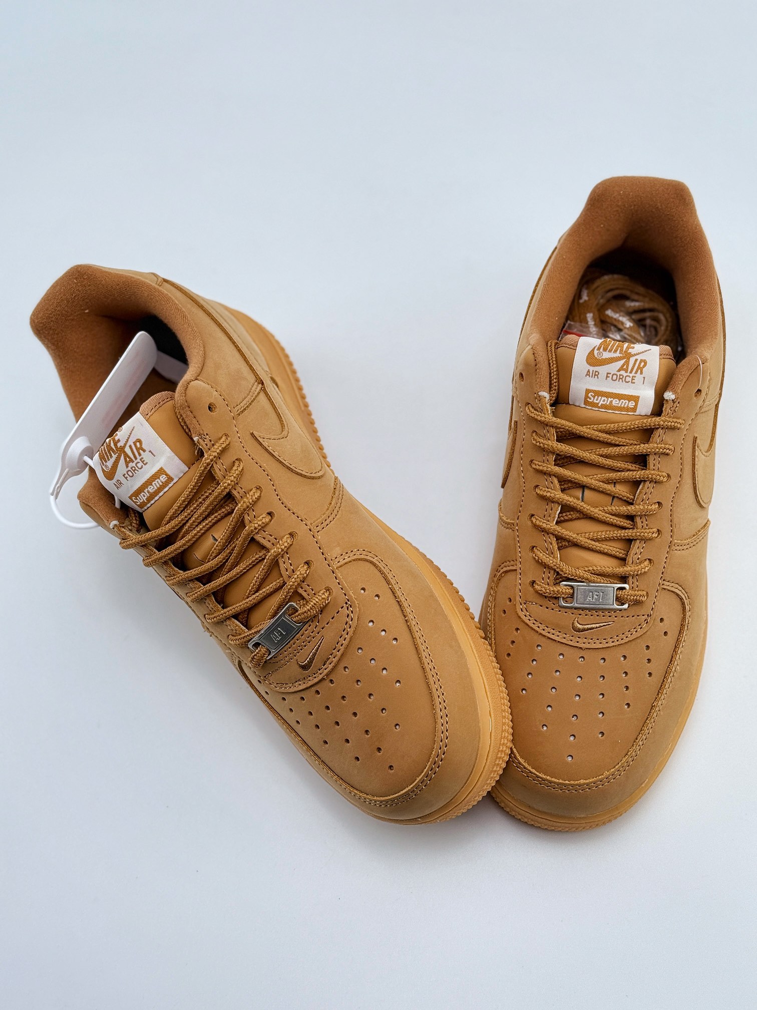 Nike Air Force 1 Low 07 x Supreme 小麦色 DN1555-200