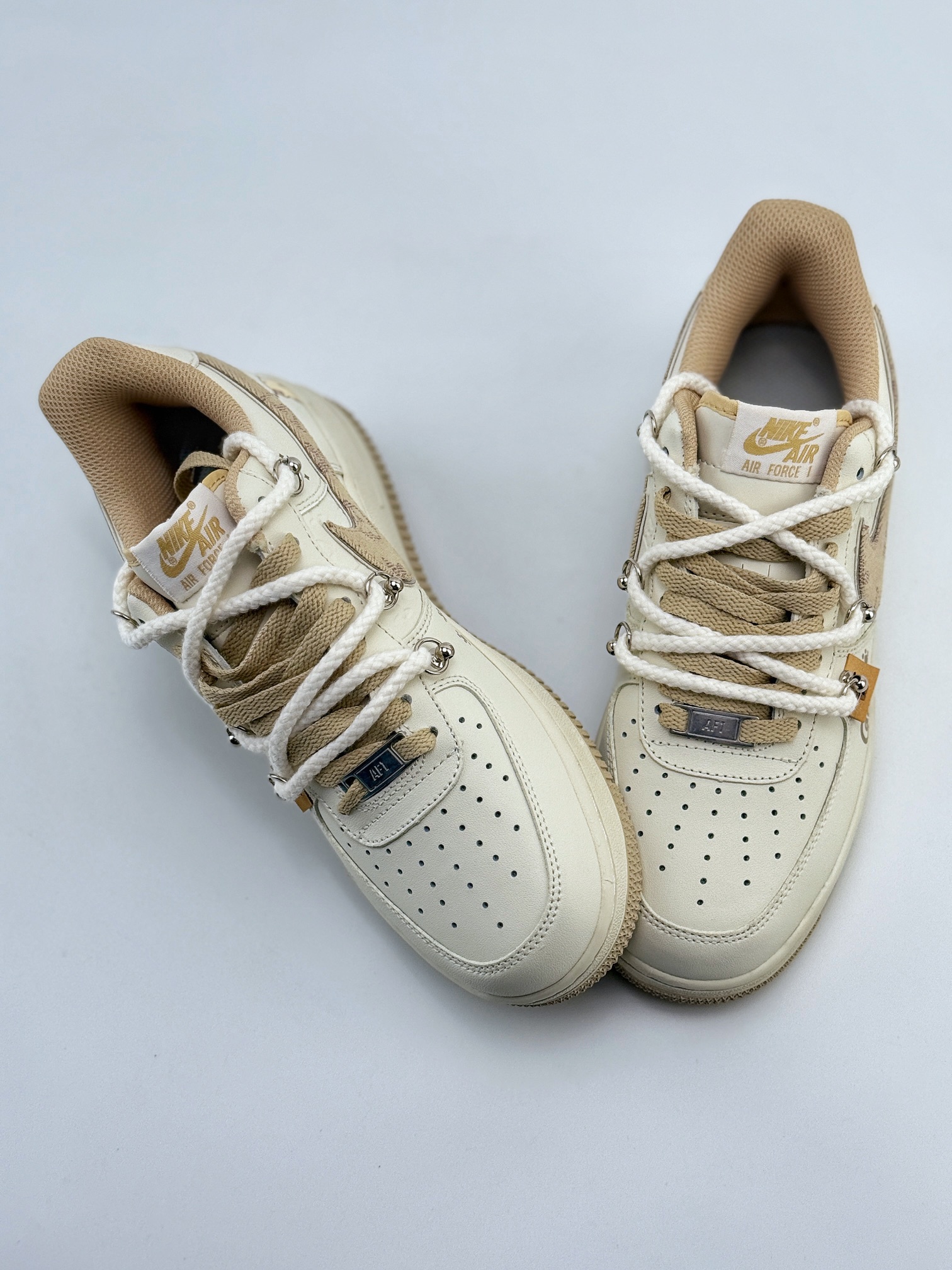 Nike Air Force 1 Low 07 x Louis Vuitton 涂鸦 米棕绑带 LV0506-505