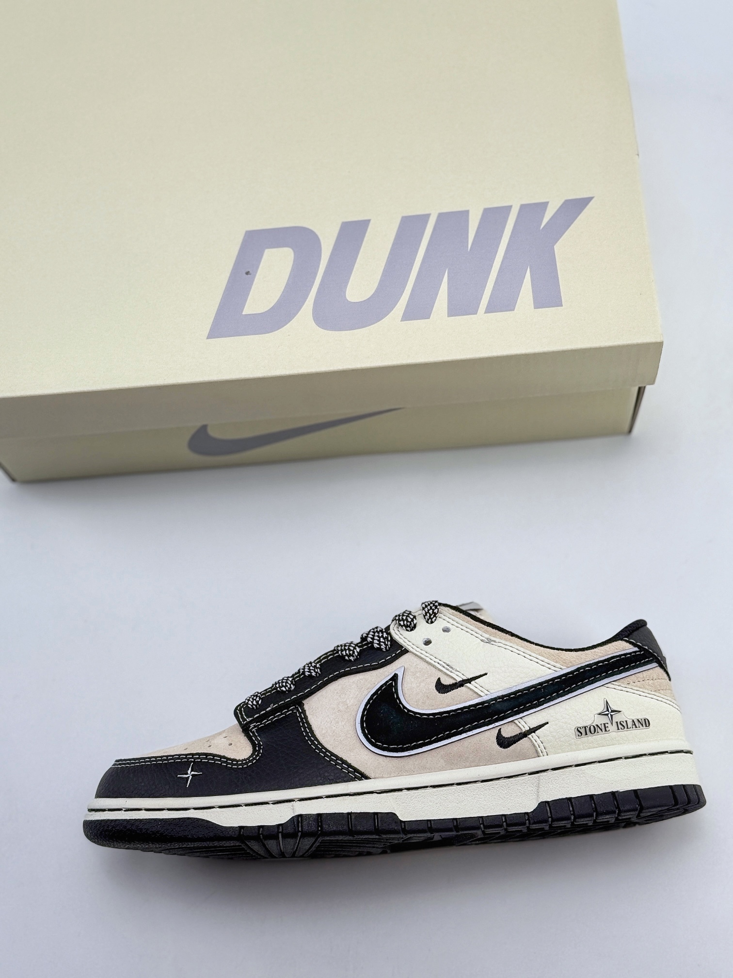 Nike SB Dunk Low x Stone Island 米黑双小钩满天星 DJ2024-038