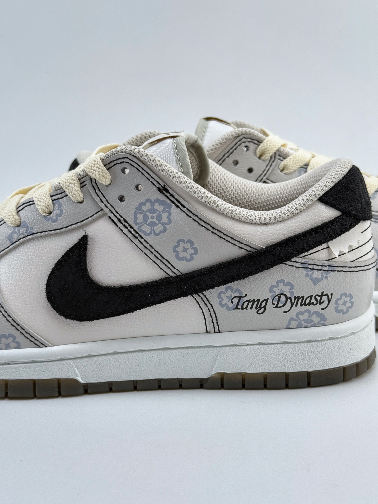 Nike SB Dunk Low 叁次实验室 古唐印花 中国风 白灰 FJ4188-001