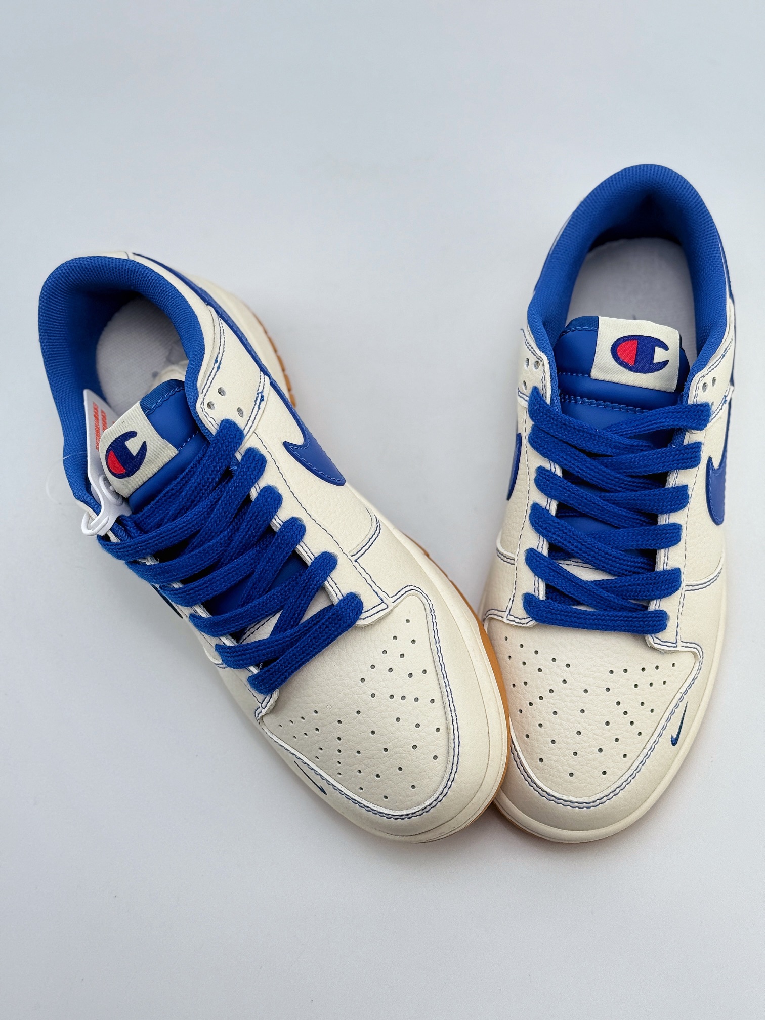 NIKE SB Dunk Low x Champion 冠军白宝蓝 XX9923-023