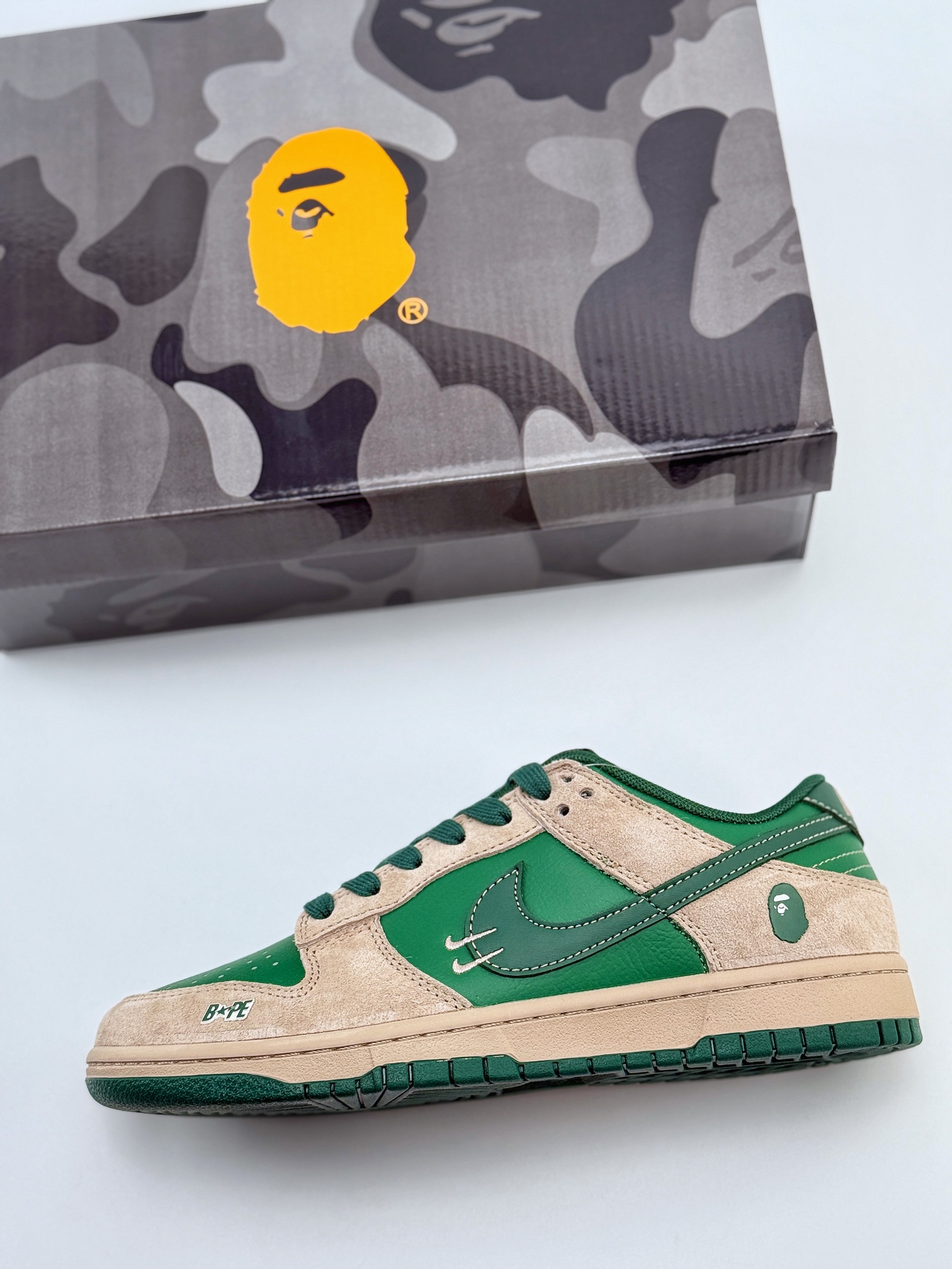 Nike SB Dunk Low x BAPE 绿棕双小钩  DQ1098-516