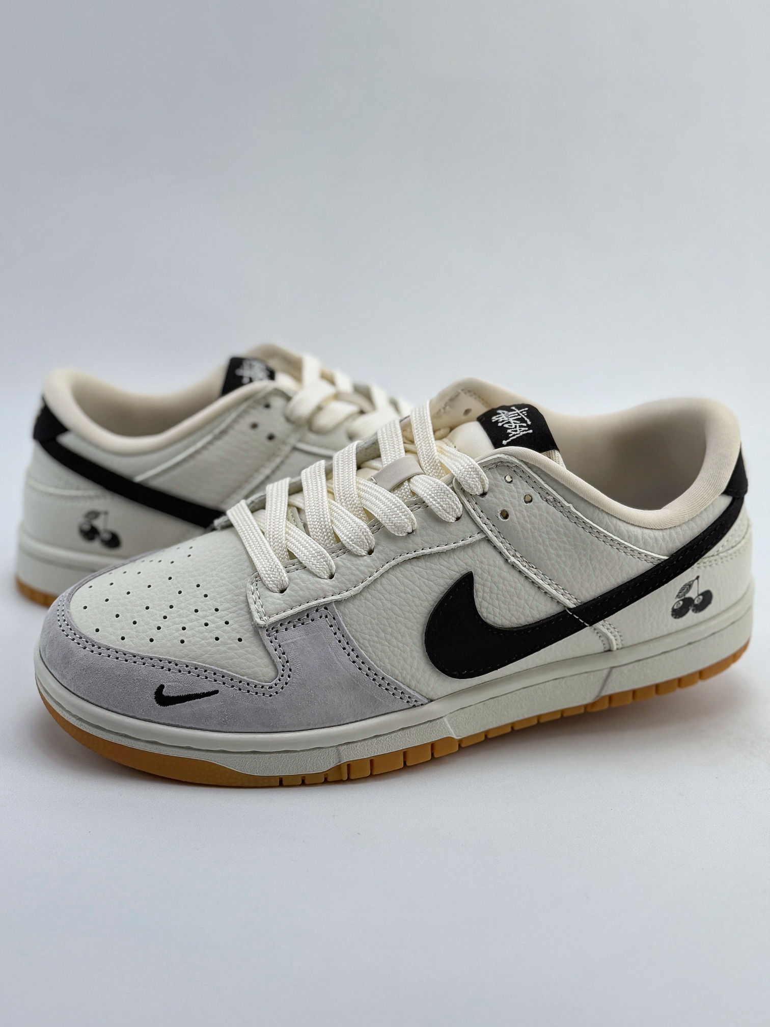 Nike SB Dunk Low x Stussy 米浅灰黑小钩  CH6336-227