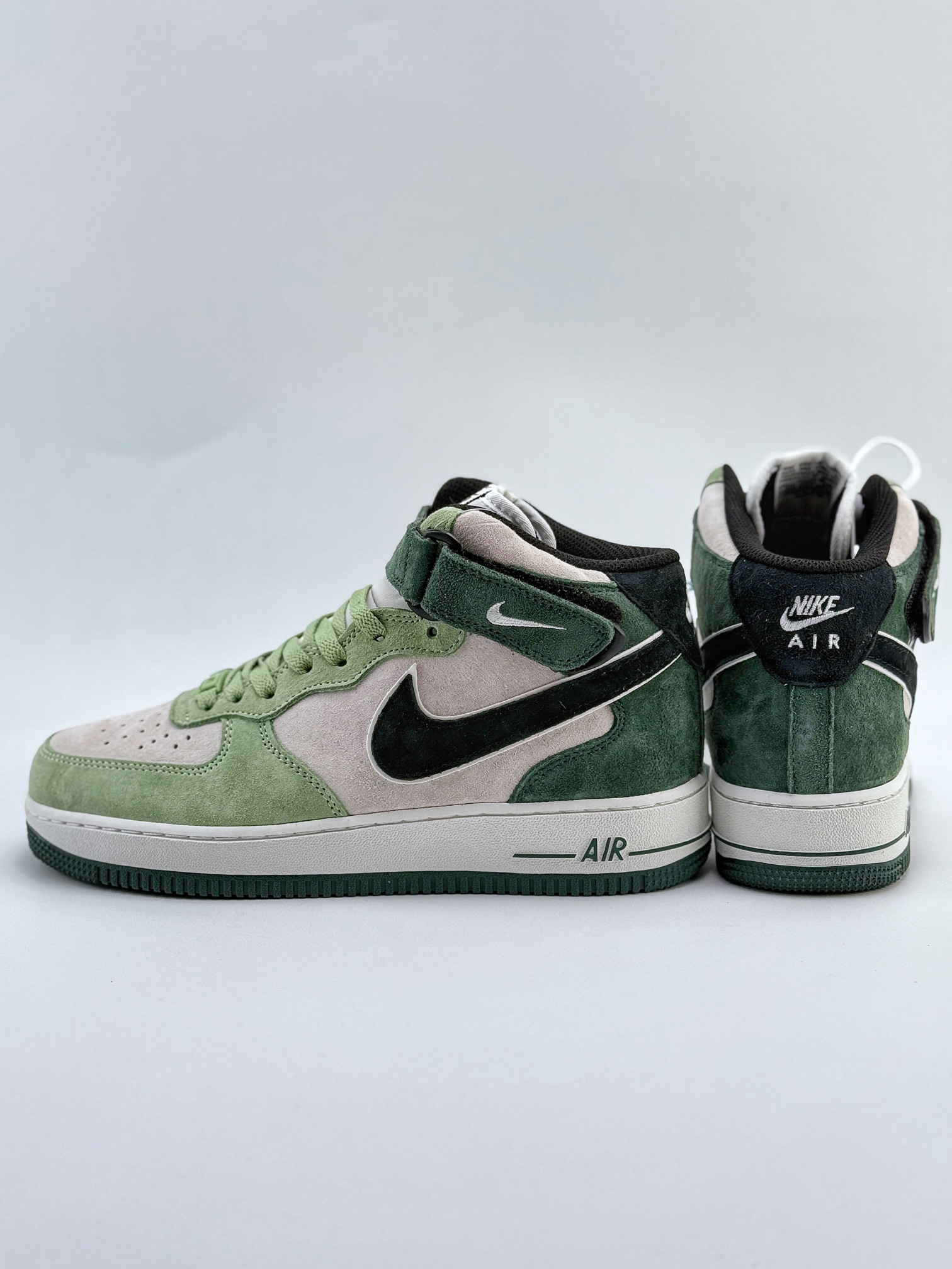 Nike Air Force 1 Mid 07 路飞灰绿麂皮  CG9908-103