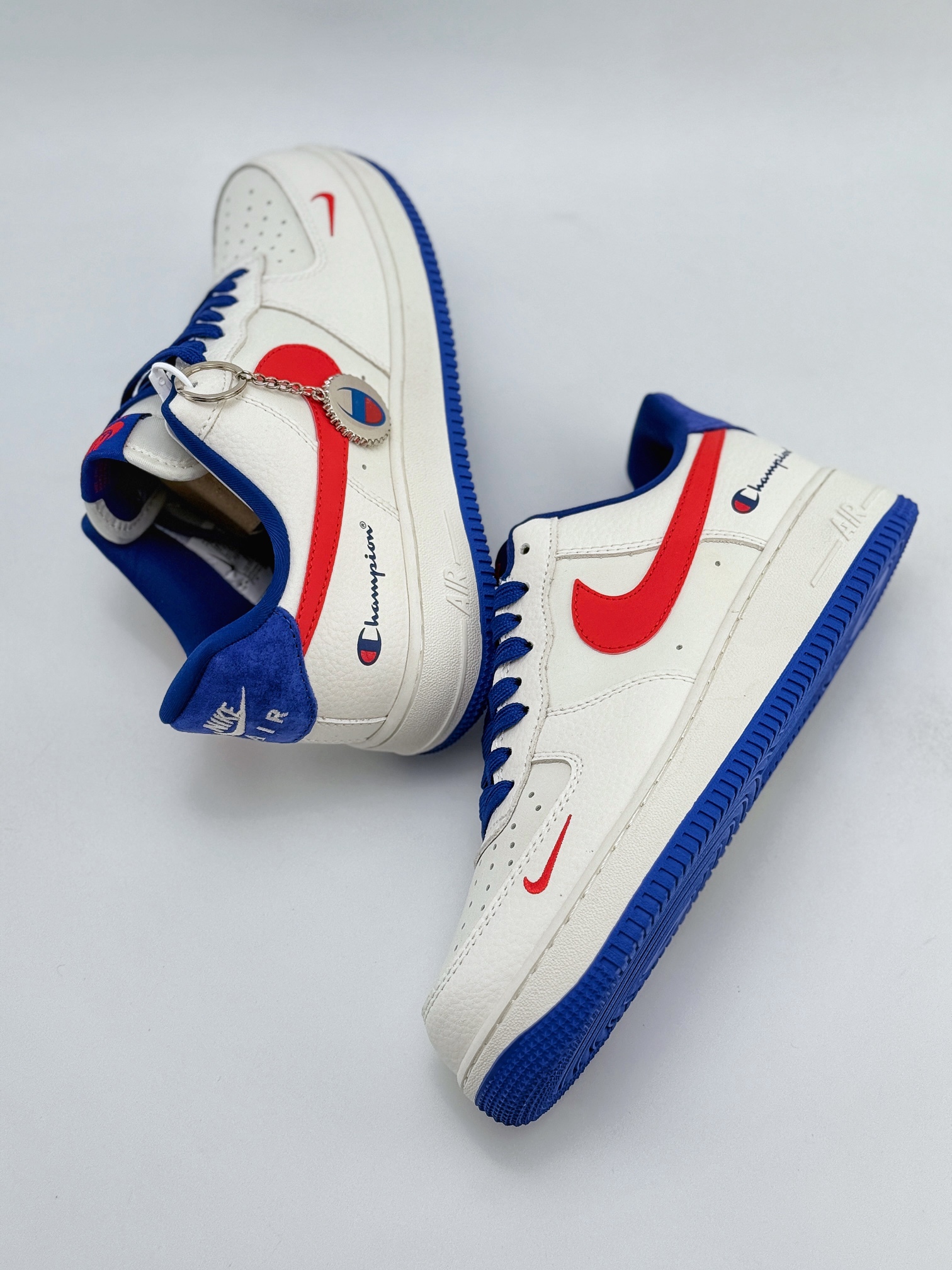 Nike Air Force 1 Low 07 x Champion 白蓝红小钩 KK1988-002